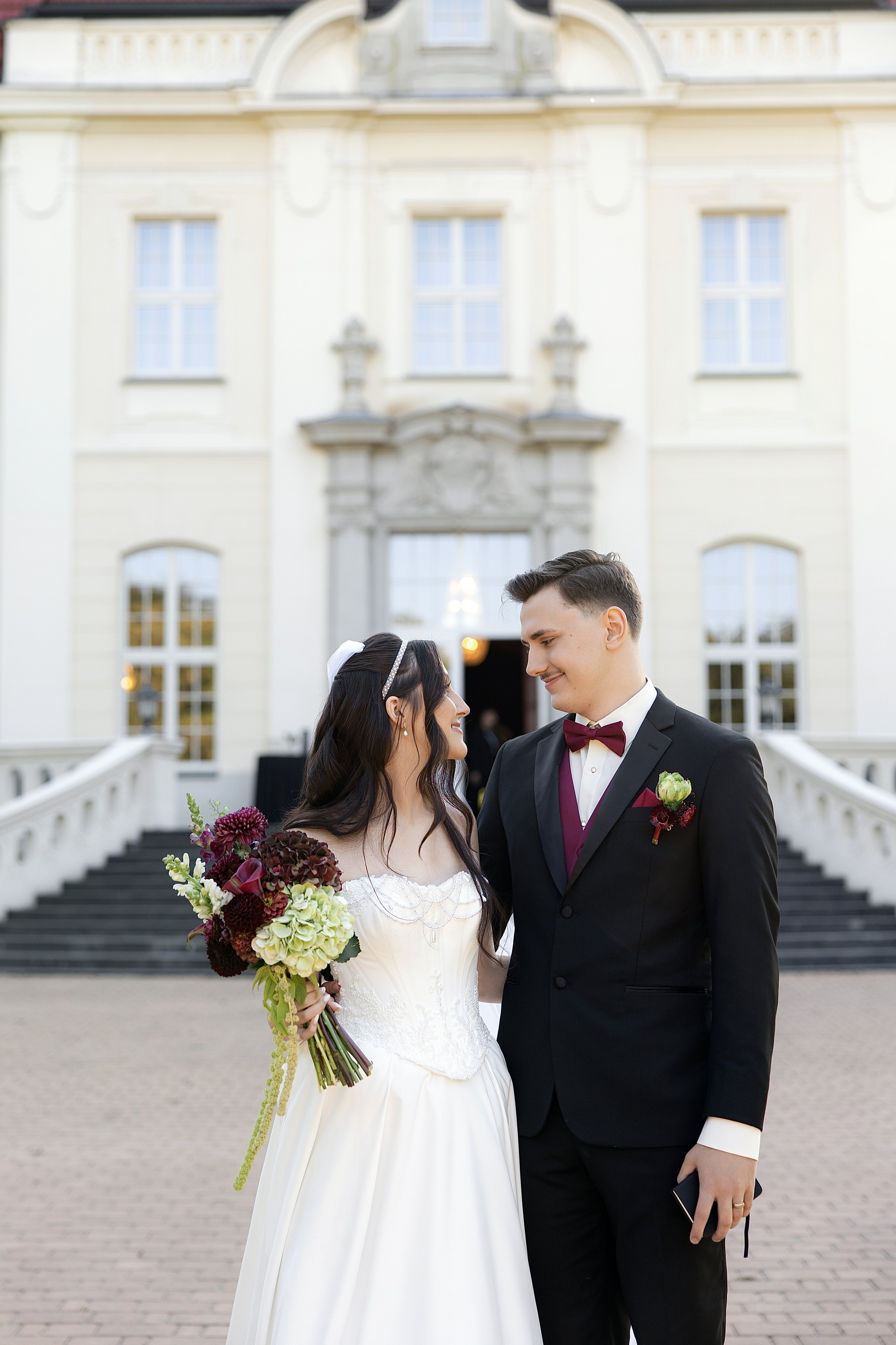 Beige & Maciek. Wedding and family photographer in Krakow Yana Klymova