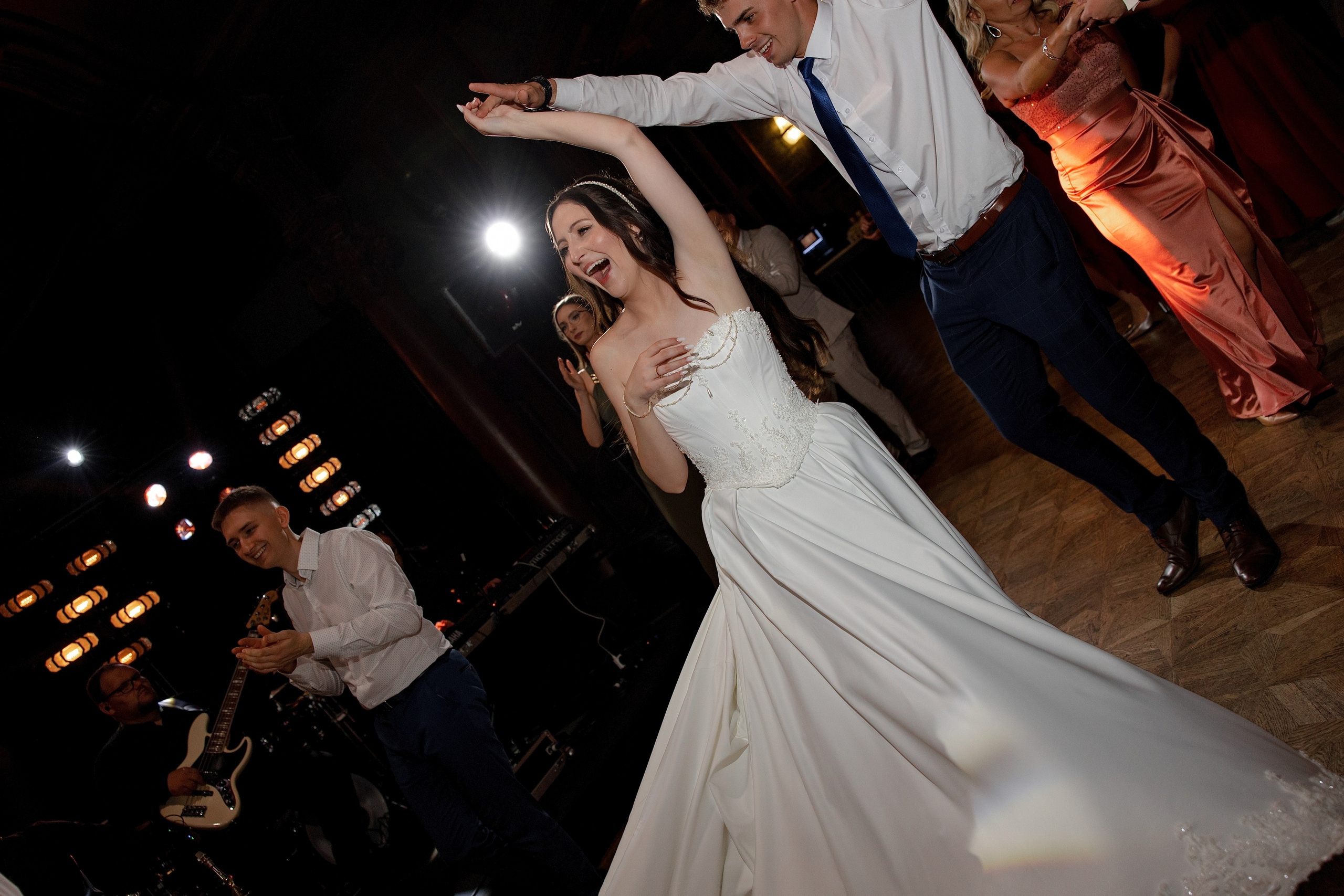 Beige & Maciek. Wedding and family photographer in Krakow Yana Klymova