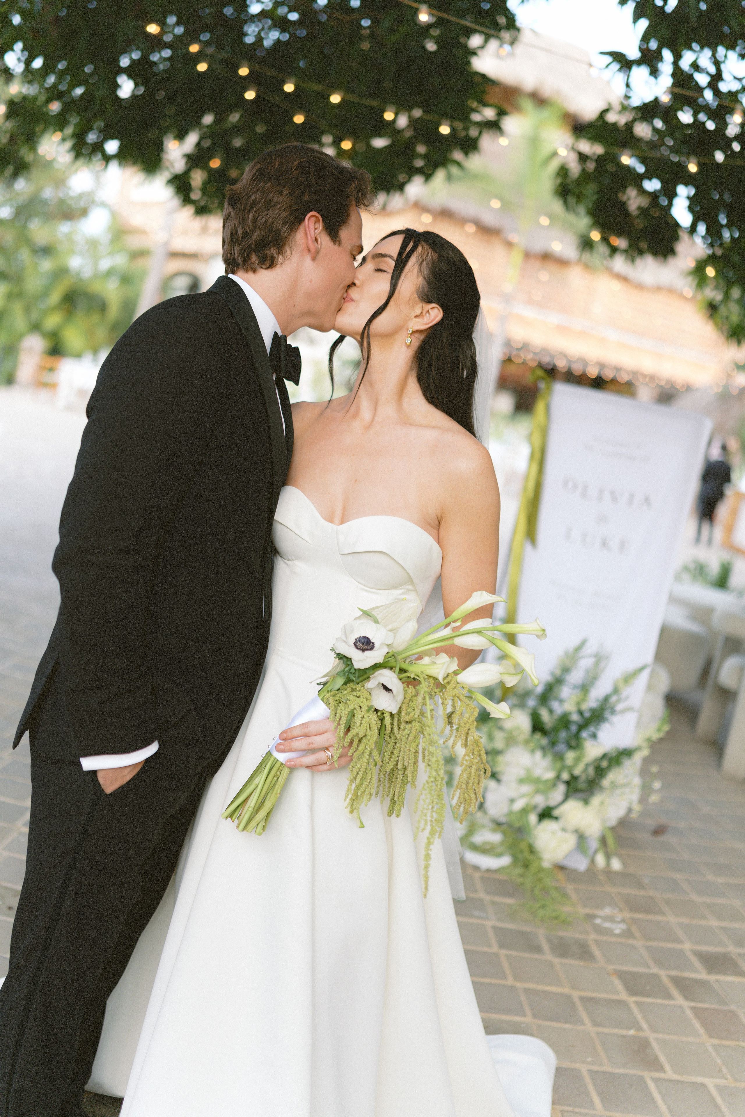 Olivia & Luke. Sayulita Wedding Photographer, Puerto Vallarta, Cabo