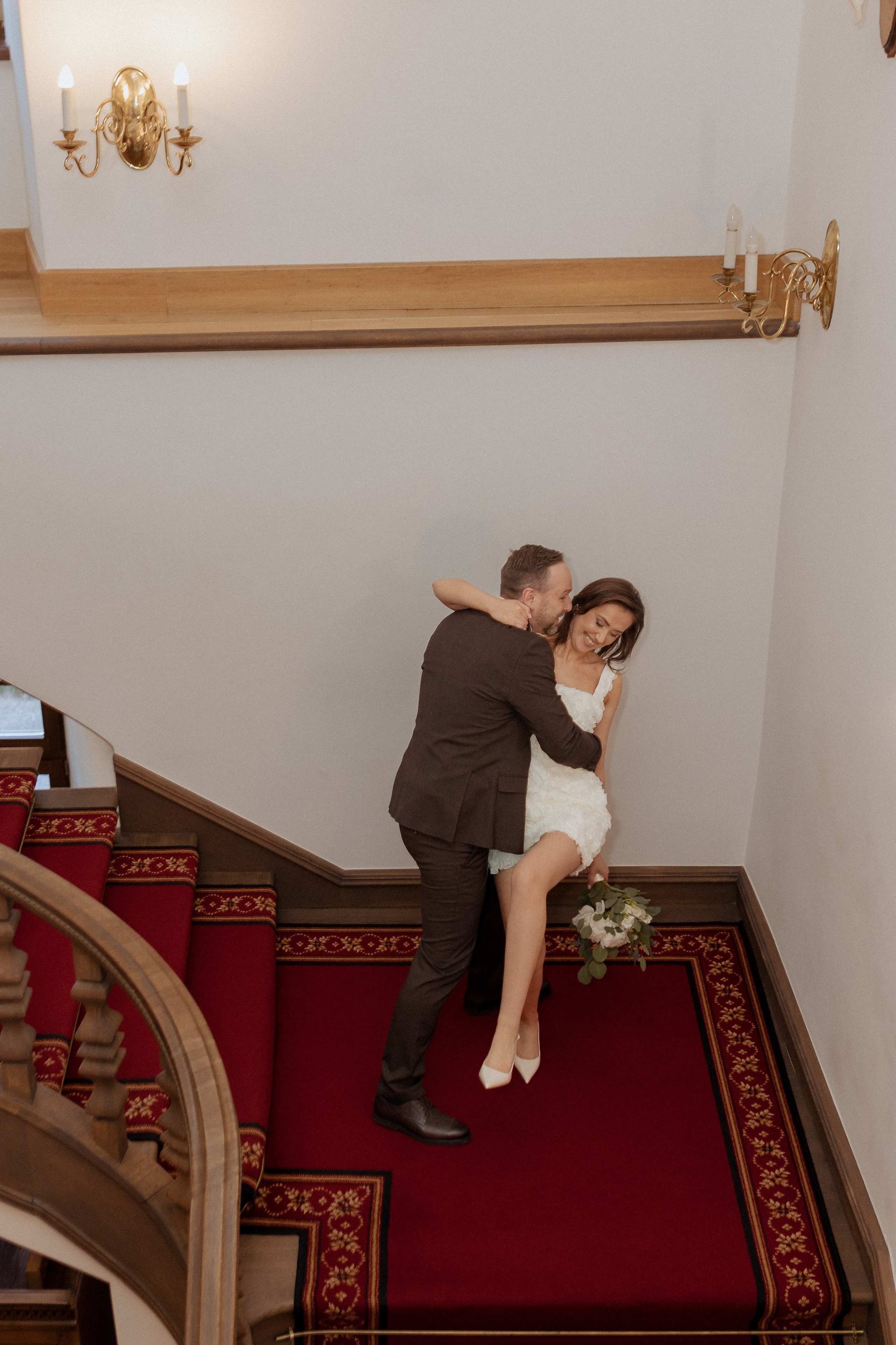 Monika ir Vytautas — miestu alsuojanti trumpa jaunųjų fotosesija Kaune