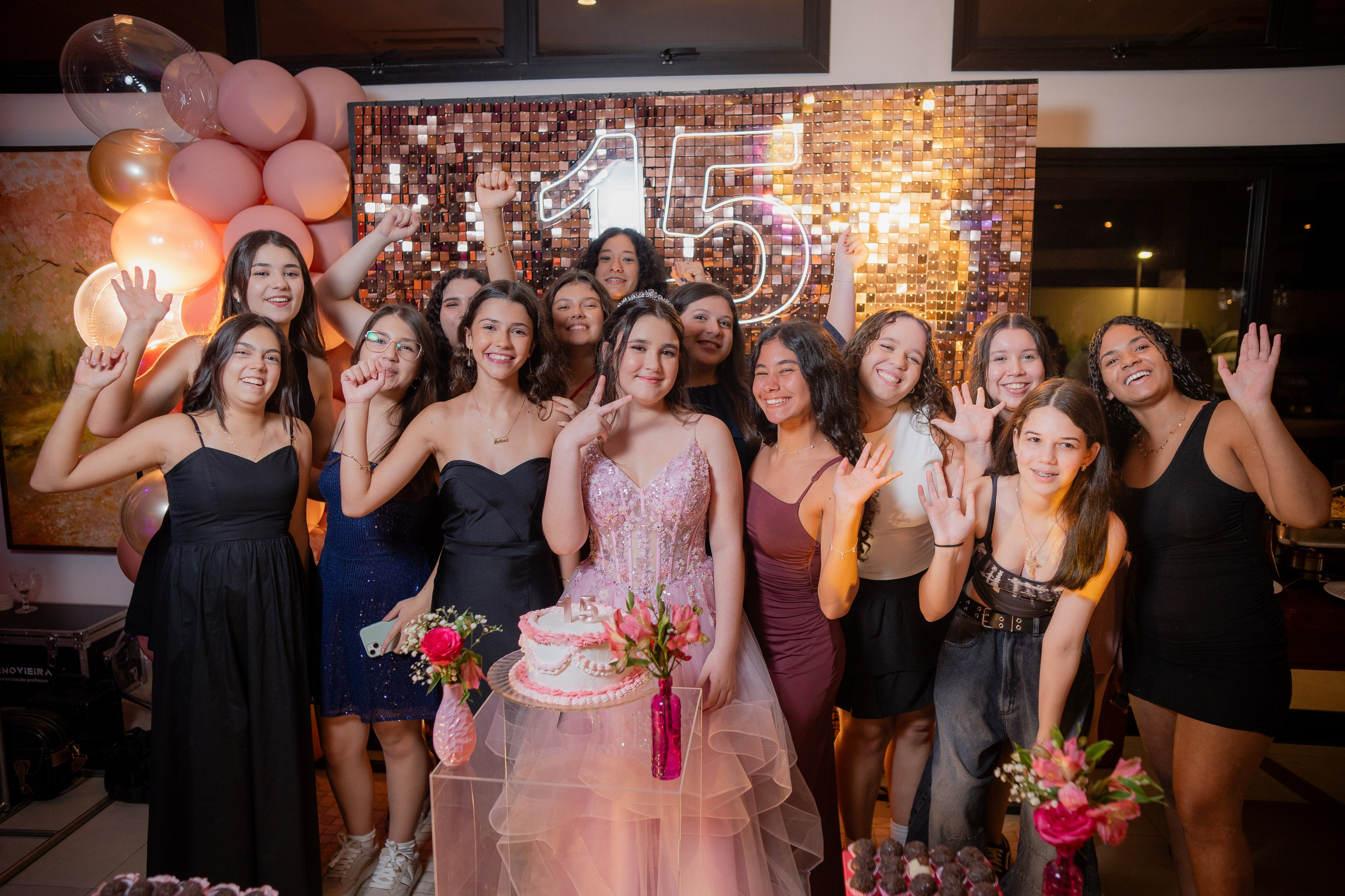 Maria Laura — Villa de León / Bauru SP. Robson Colaço