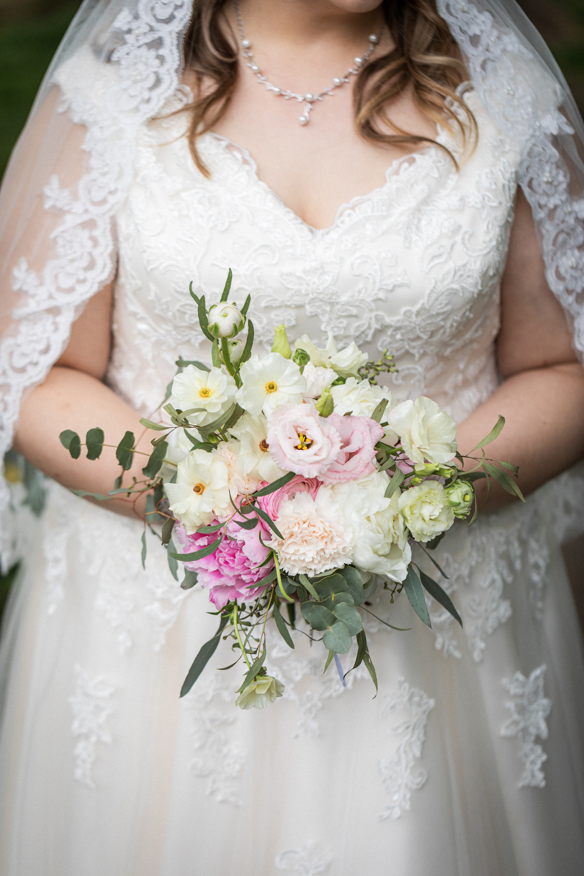 Kirchliche Trauung in Oerlinghausen – Emotionale Hochzeitsfotos & Stilvolle Reportagen!. Hochzeitsfotografin in Gütersloh | Authentische Hochzeitsreportagen | TK Photographie