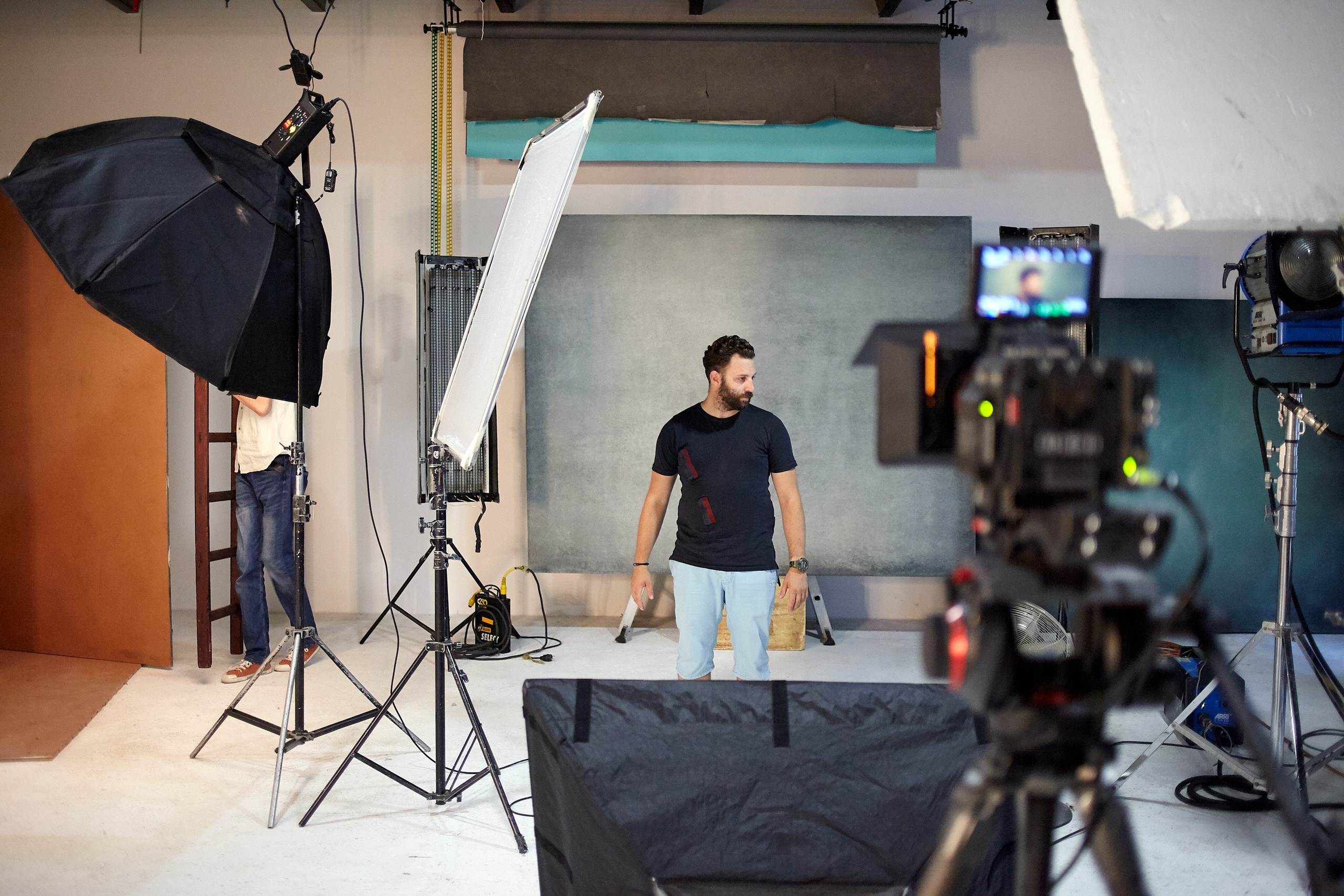 Studio Photogenic. Commercial and studio photographer in Belgrade