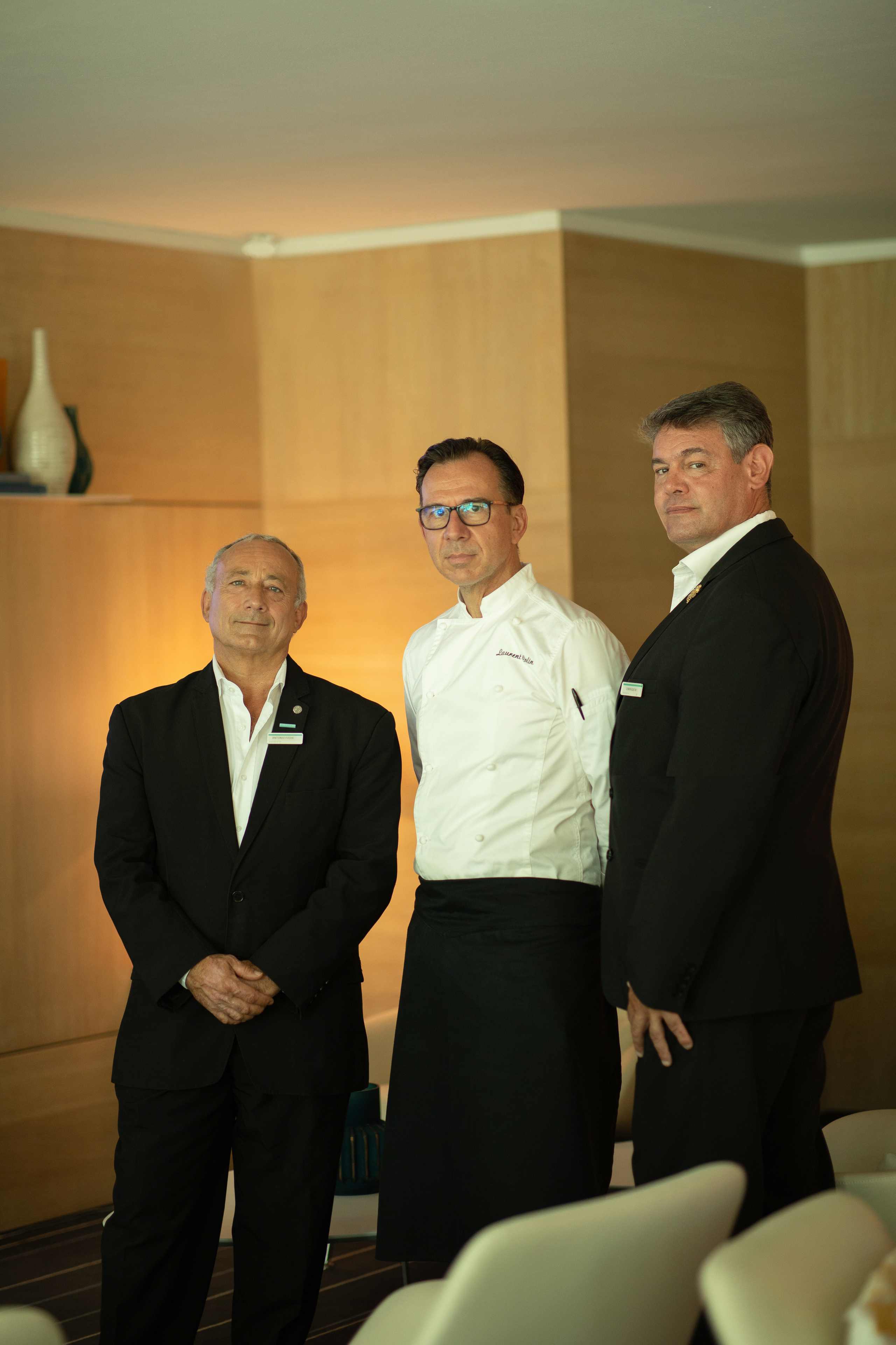 Photo session for the team of the hotel “Meridien”. Wedding and family photographer in London Kovalevskaya Dariia