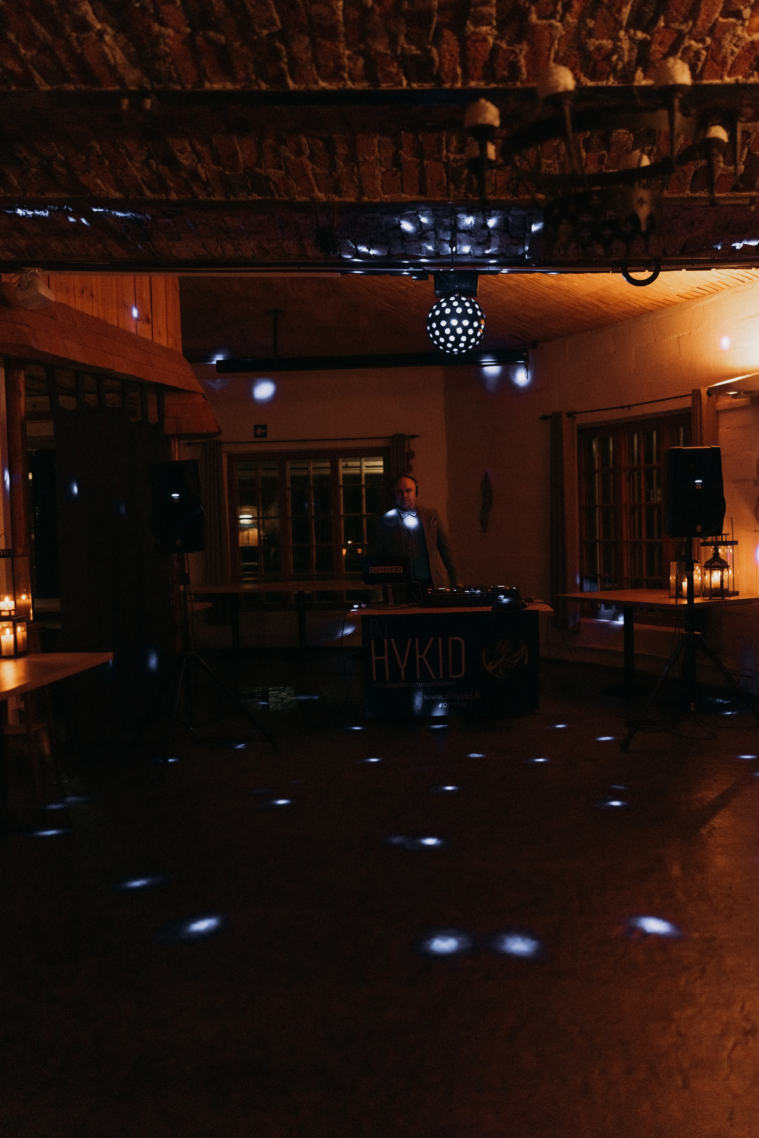 C&A. Wedding and portrait photographer in Helsinki Vickan O