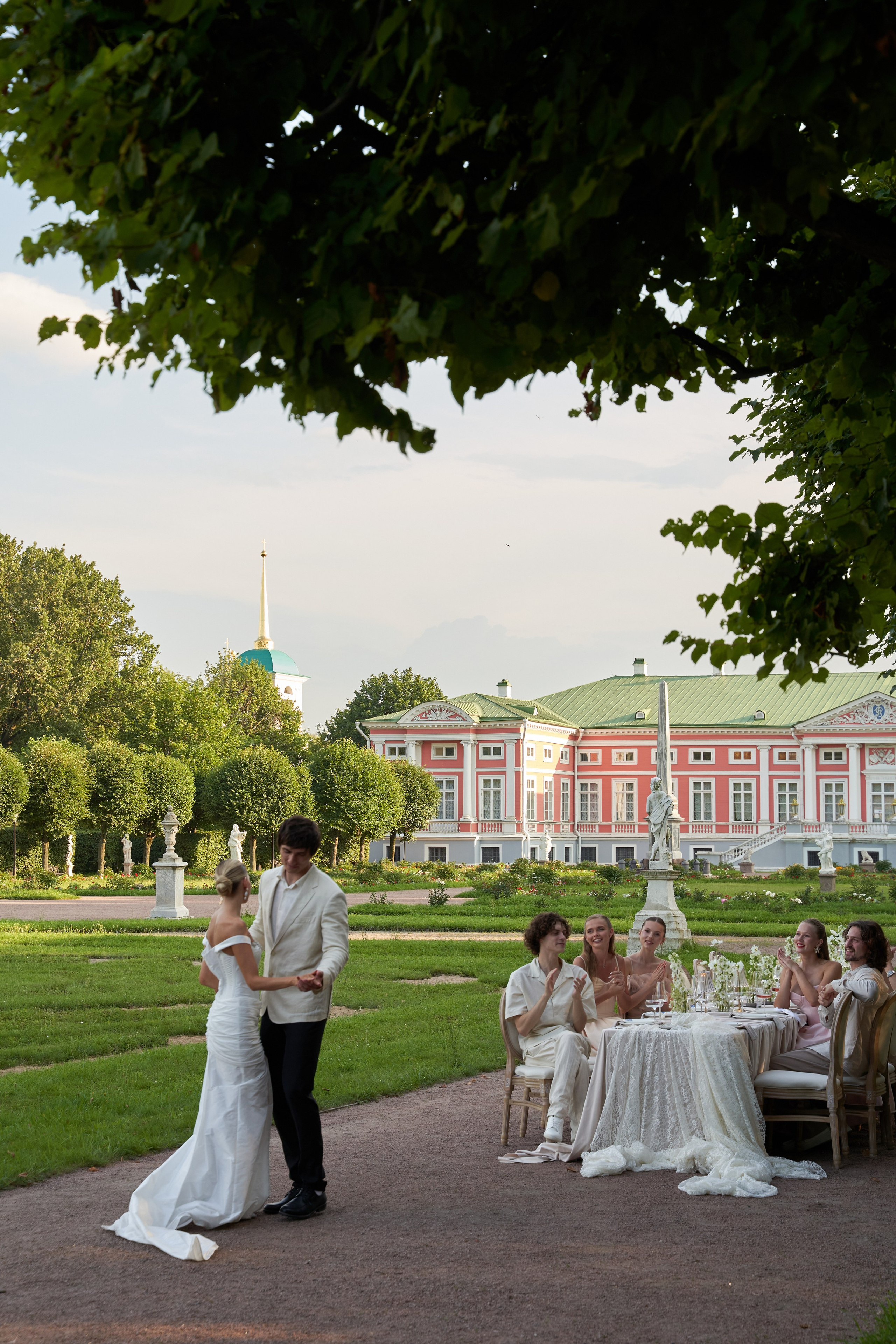 Christina & Mark. Elena Ruzgis — Editorial Wedding & Portrait Photographer