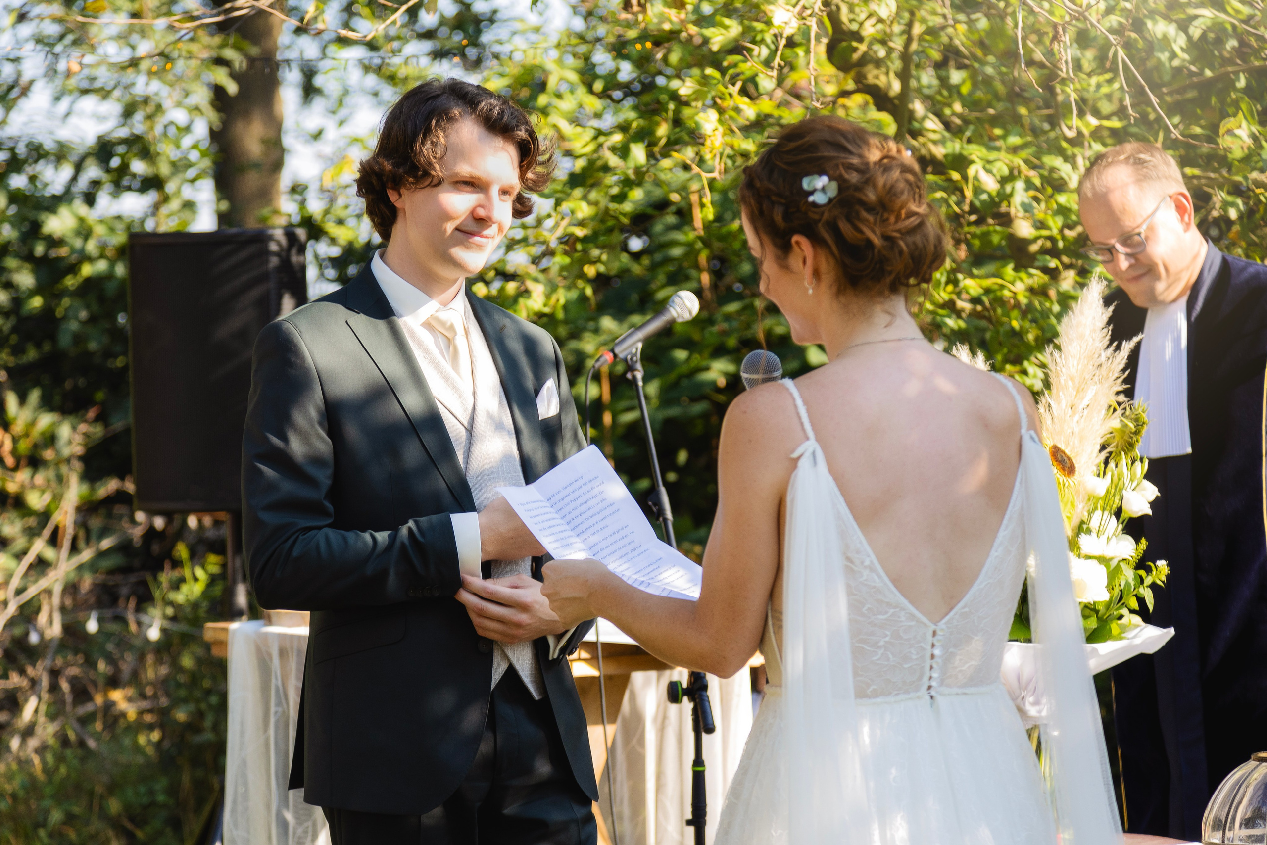 Bruiloft Overijssel. Familie en huwelijksfotograaf in Zwolle Overijssel