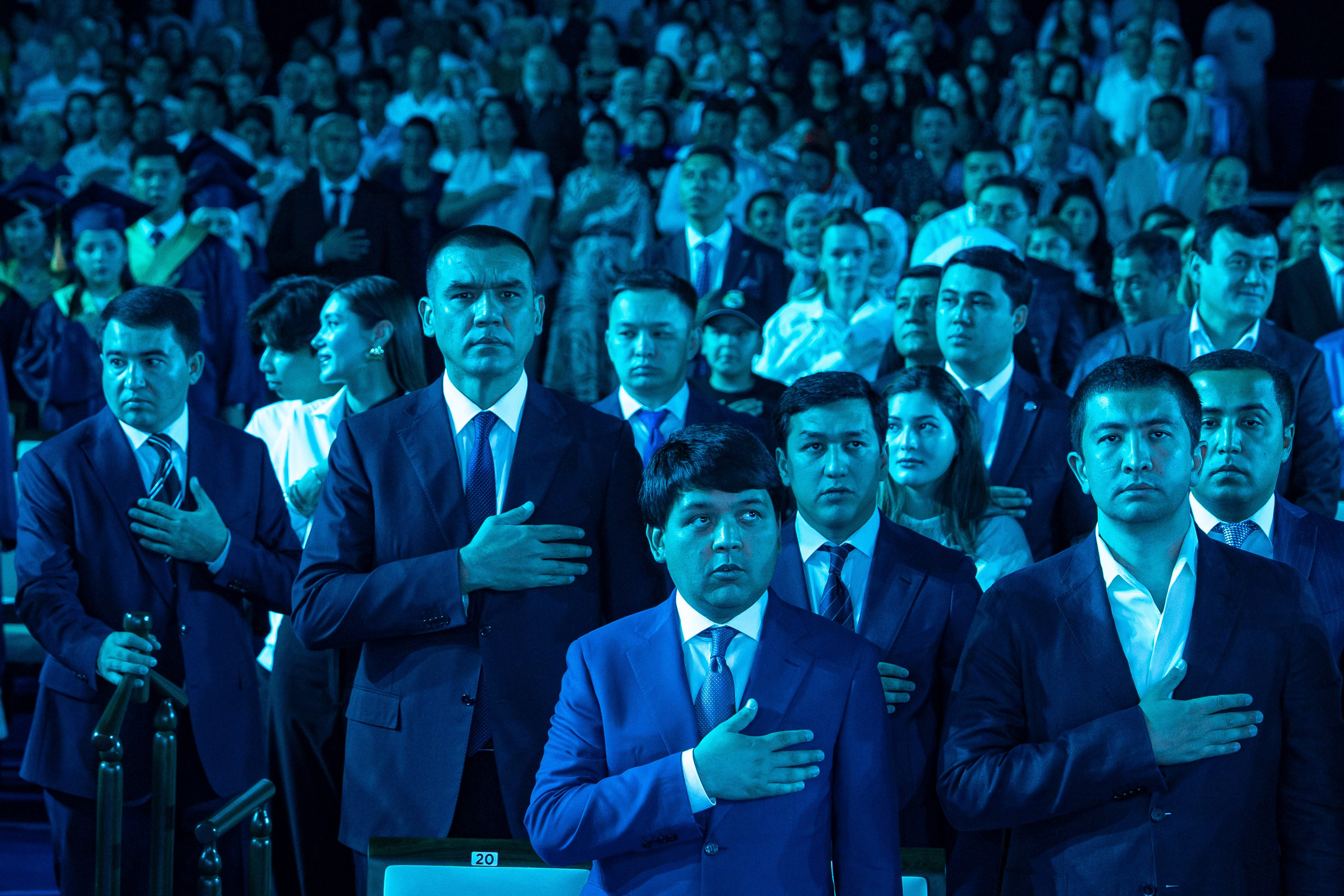 Как Central Asian University провёл одну из самых ярких выпускных церемоний. Георгий Намазов | Фотограф в Ташкенте