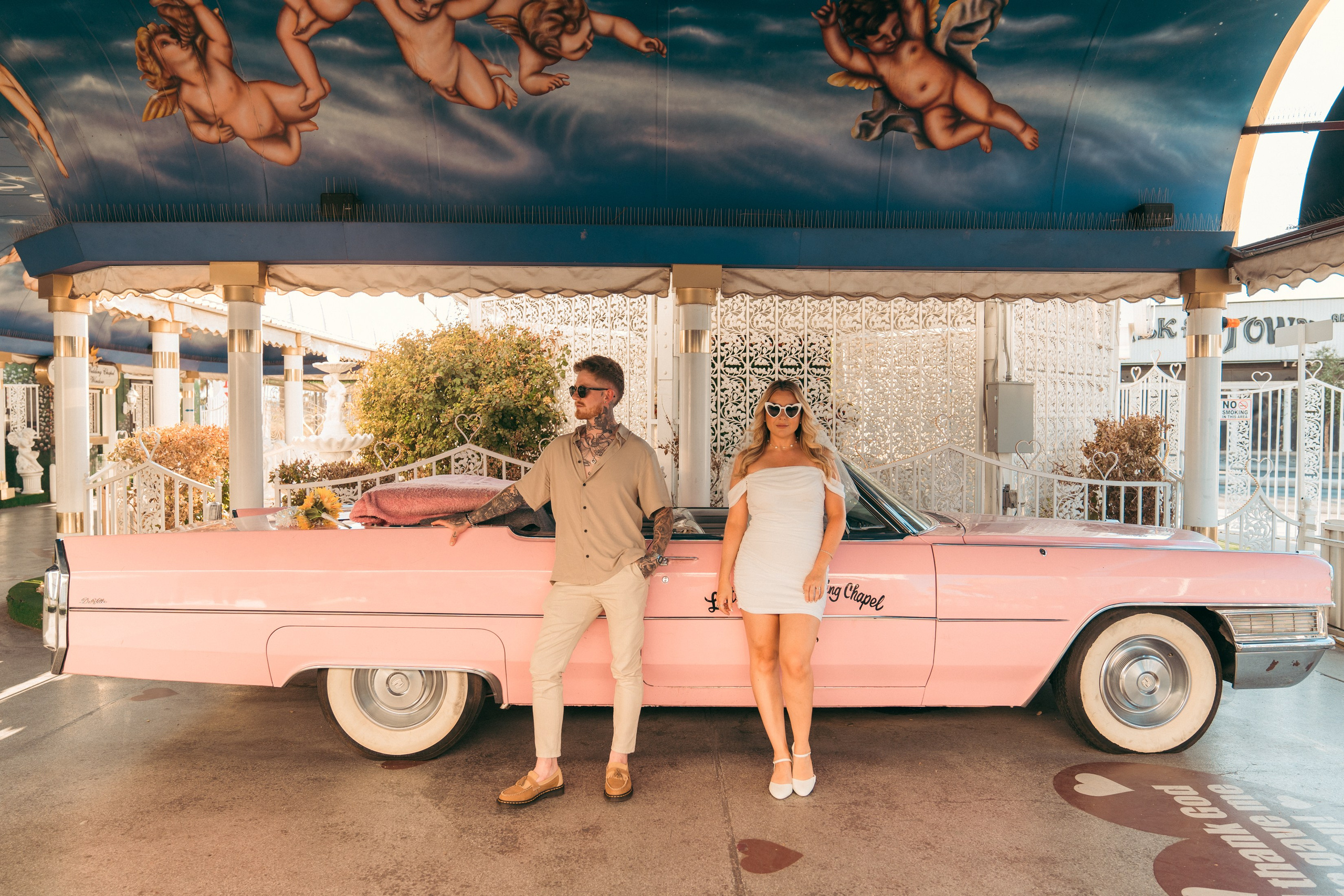 Nia& Joe. Wedding & elopement photographer Viktoriya Kravtsov. Las Vegas