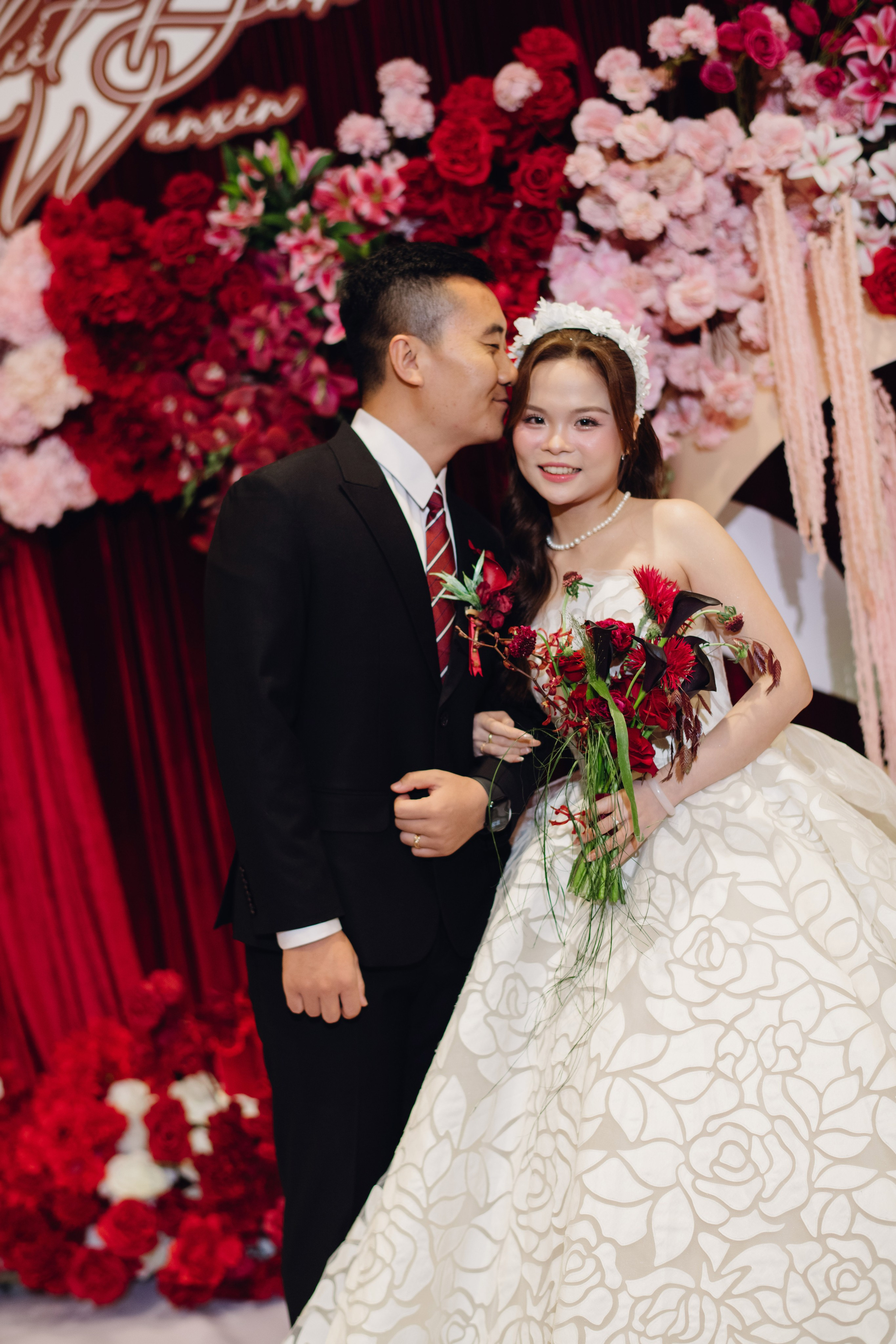 Zhang + Dinh | Photojournalism. BenColor Studio