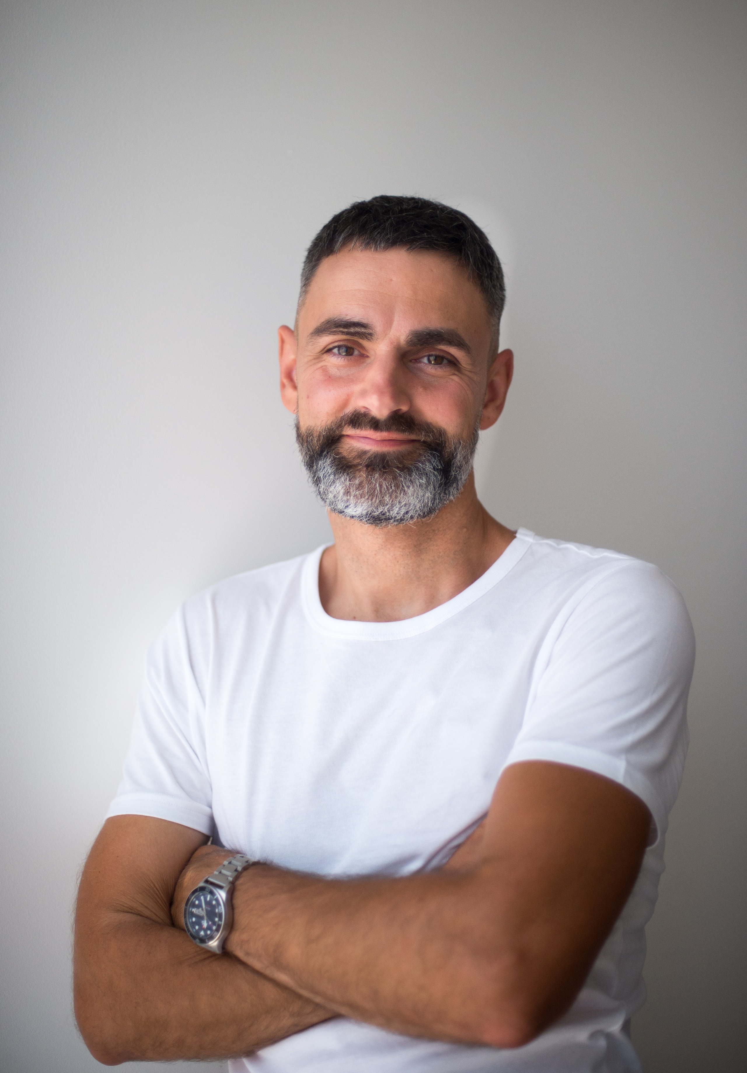 Катя, Андрей Мирон и Лео. Визуальный брендинг