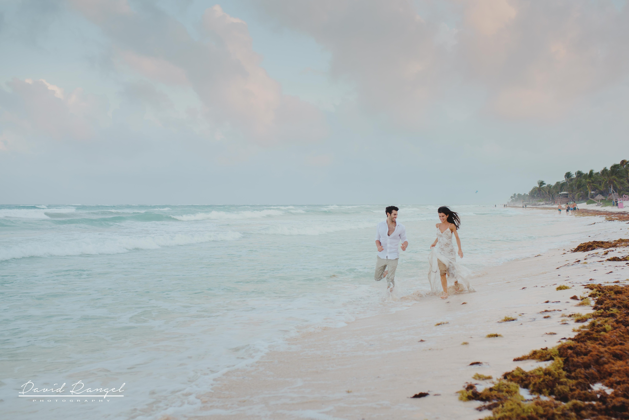 Classic Weddings. Destination wedding photographer based in Cancun and Riviera Maya with service worldwide