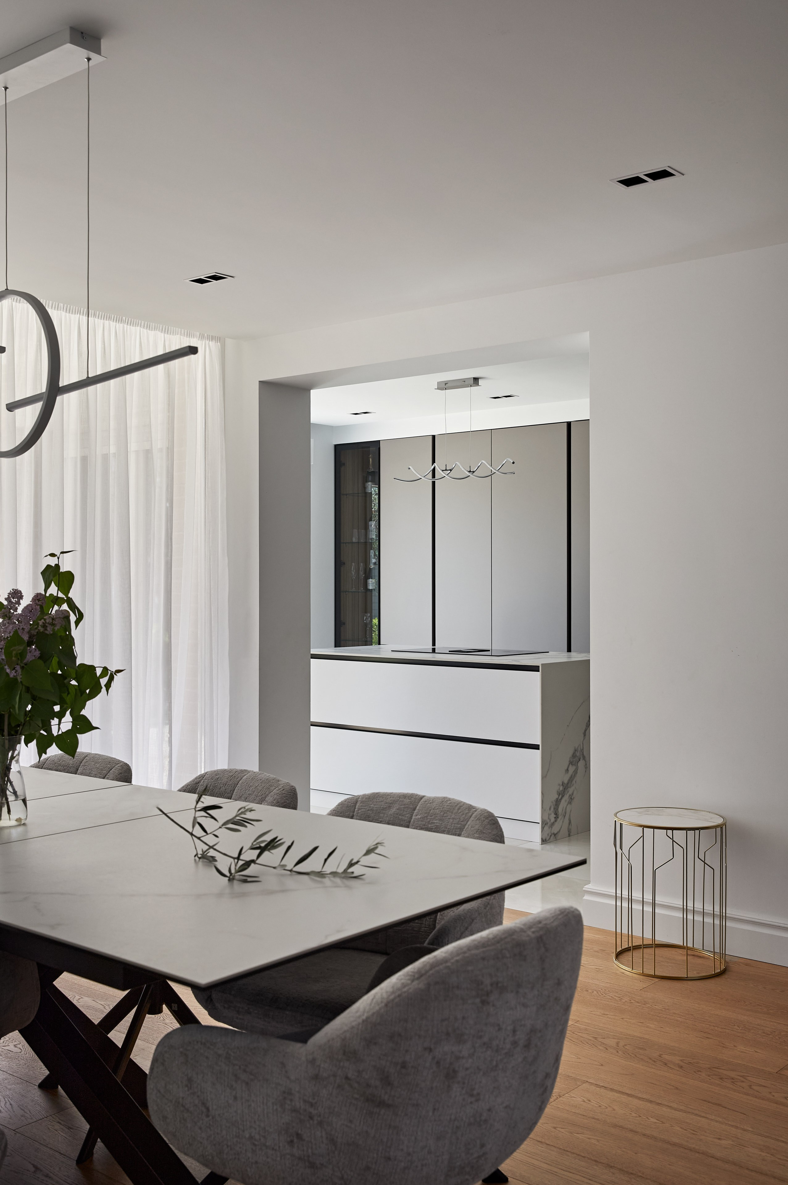 Reviews. Fashion and backstage photographer in Madrid, Vladimir Denisov