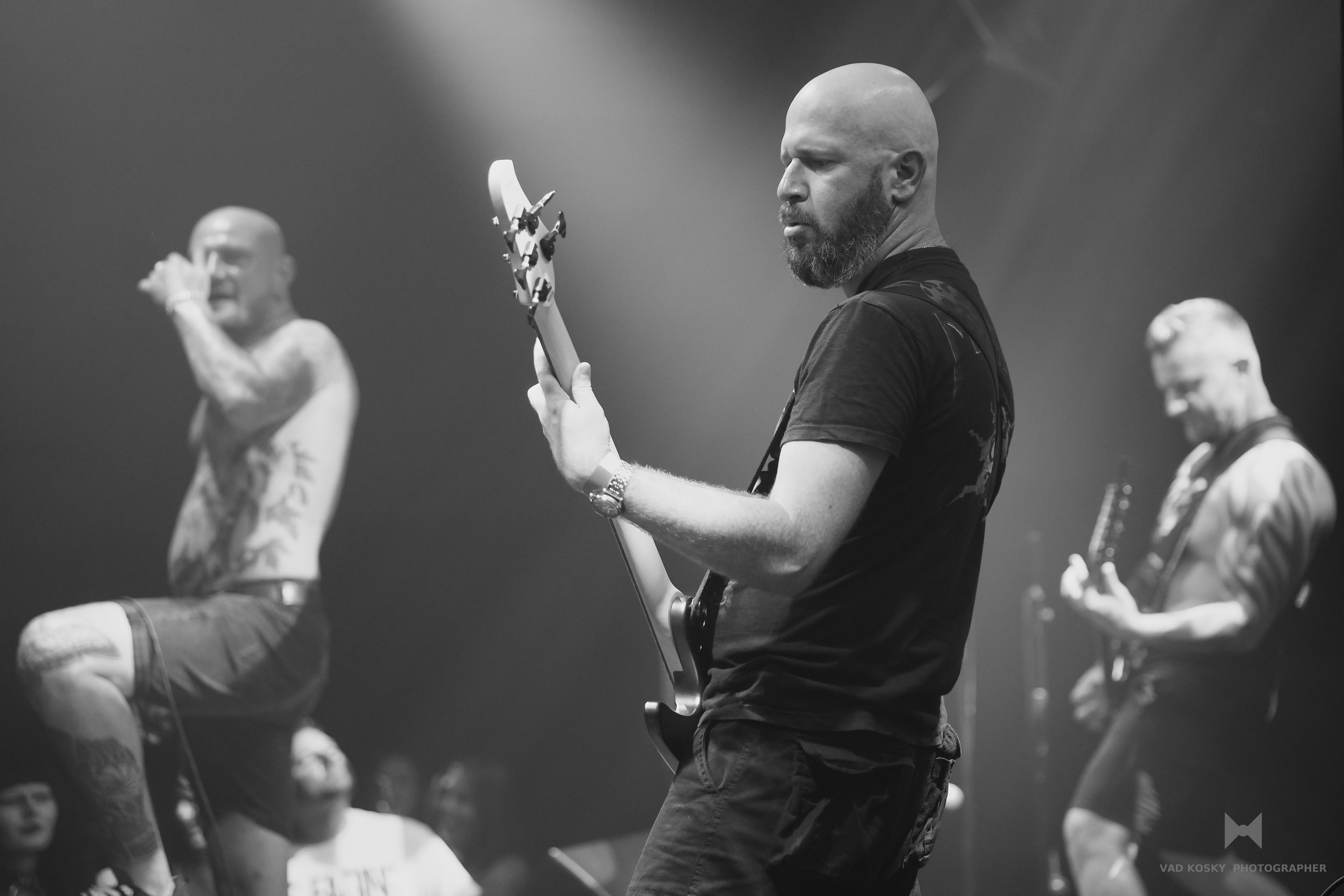 Deface -"Gagarin " TLV 16.08.25. Vad Kosky Photographer