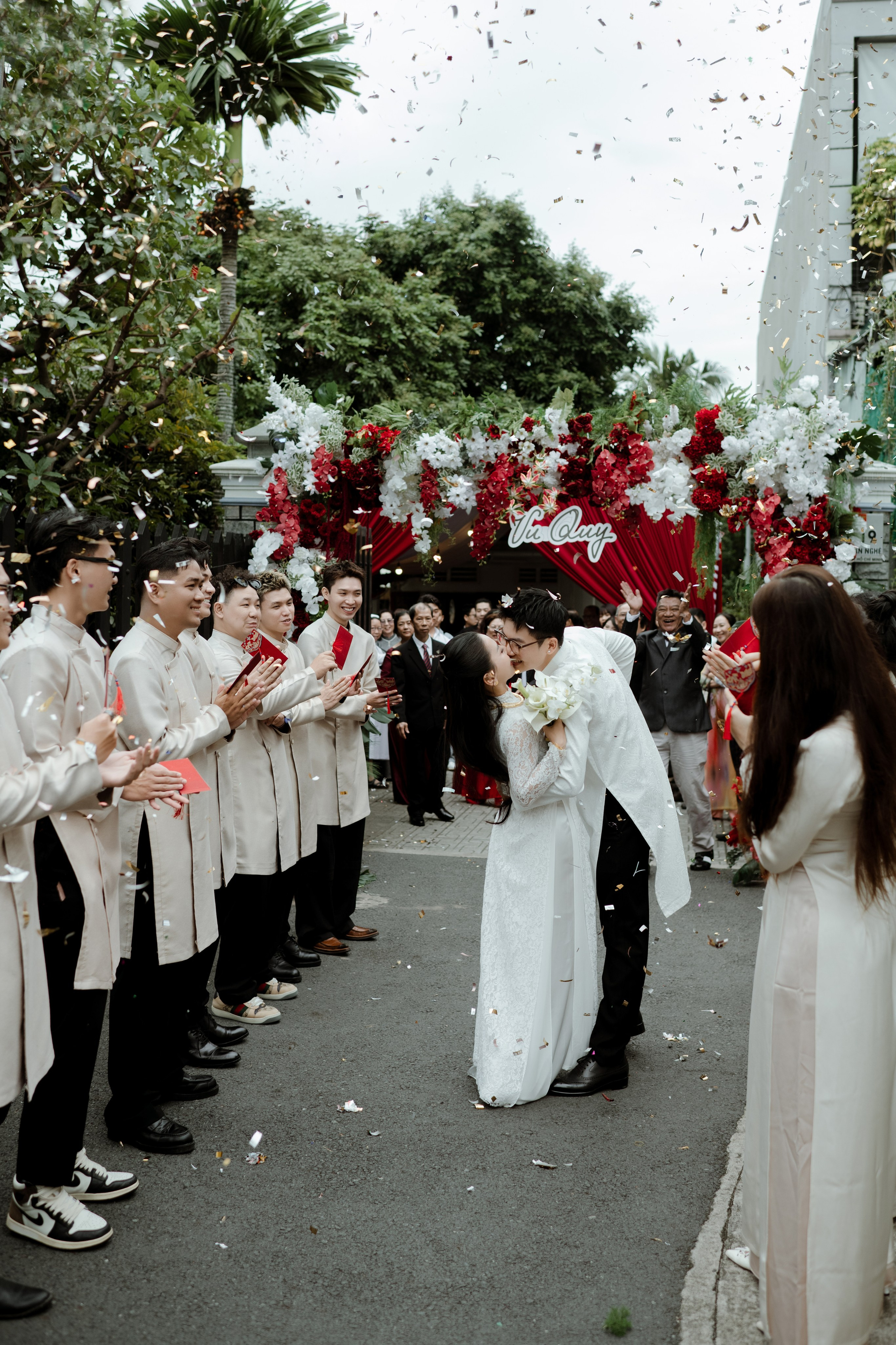 Man + Thu | Photojournalism. BenColor Studio