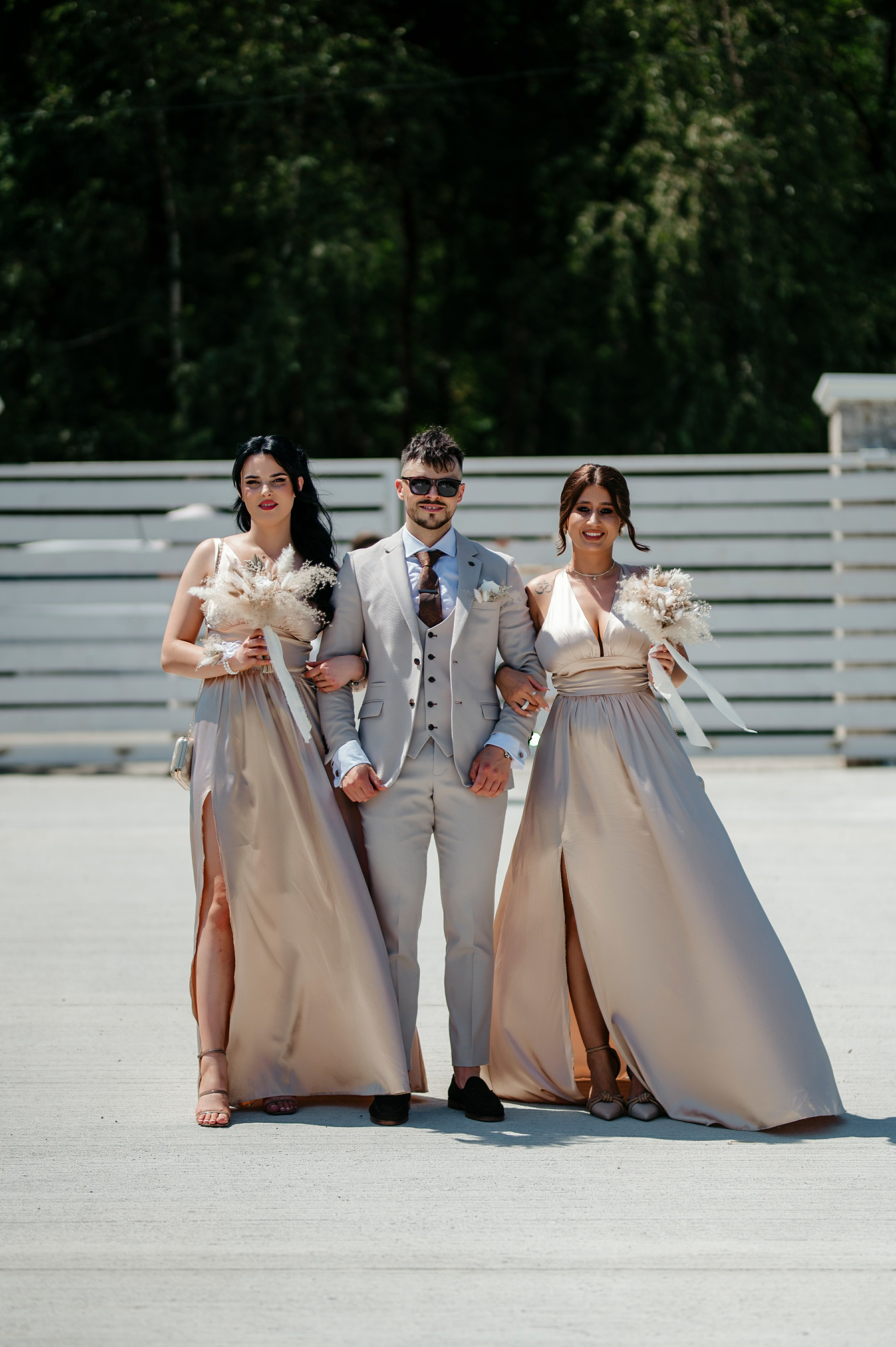 Larisa & Cosmin. Fotograf si Videograf | Nuntă-Botez