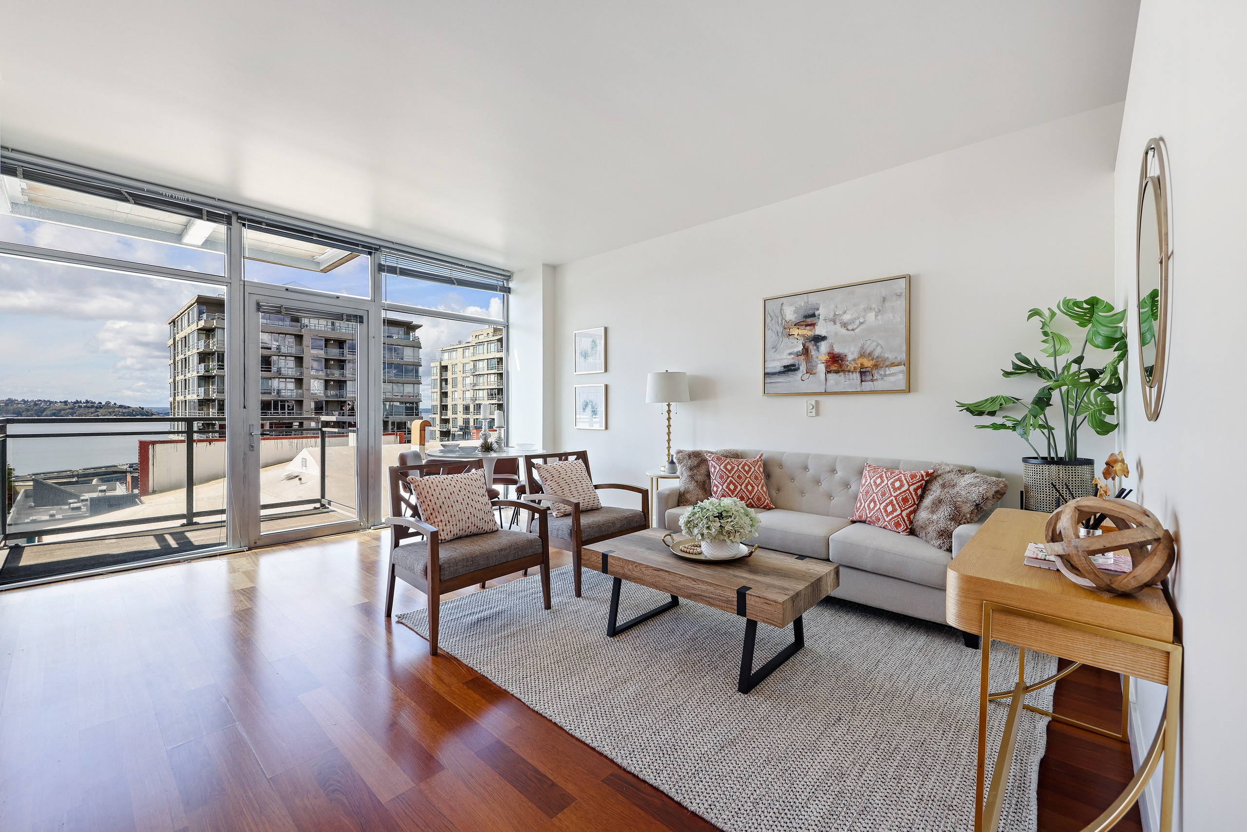 Real Estate Photos. Joanna Jin Photography