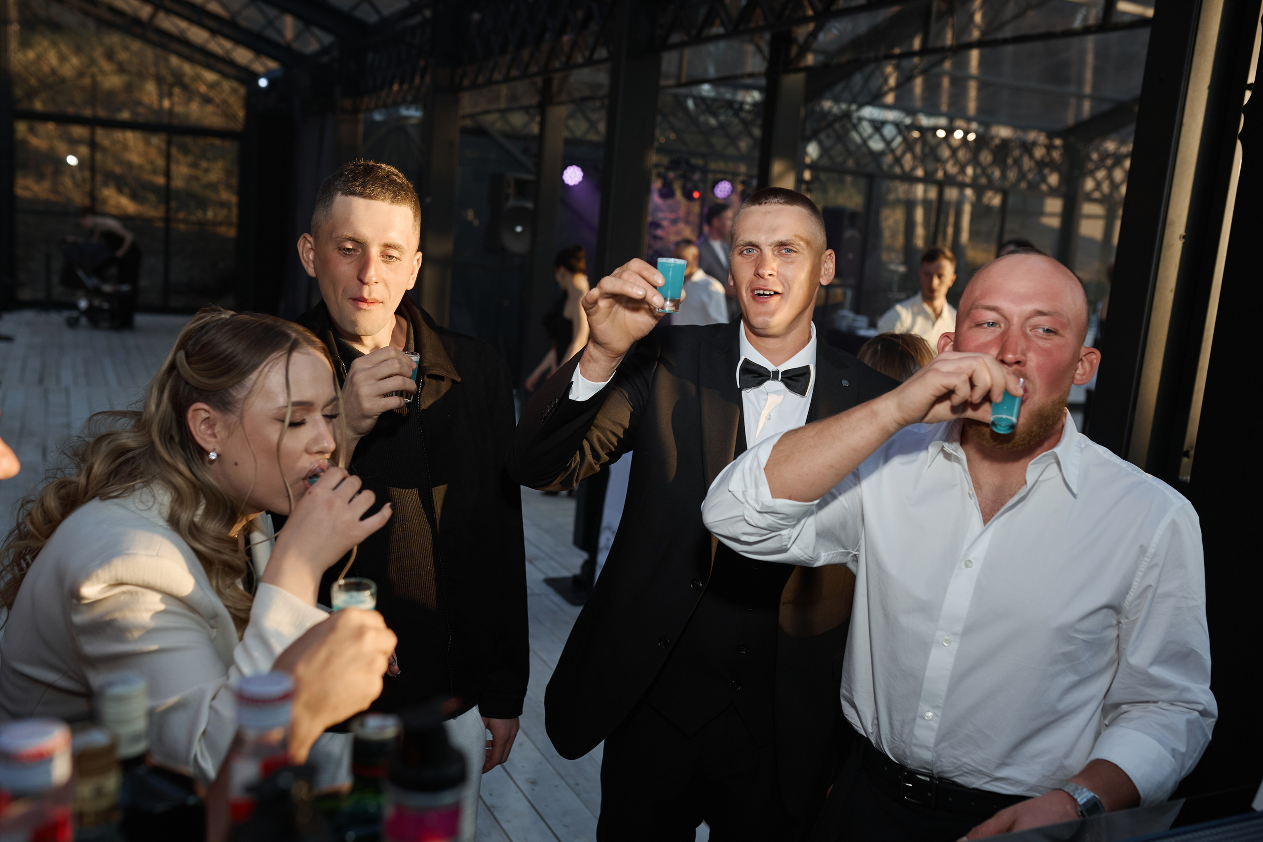 Natalia & Roman. Dworek przy lesie. Fotograf ślubny i rodzinny w Krakowie Yana Klymova