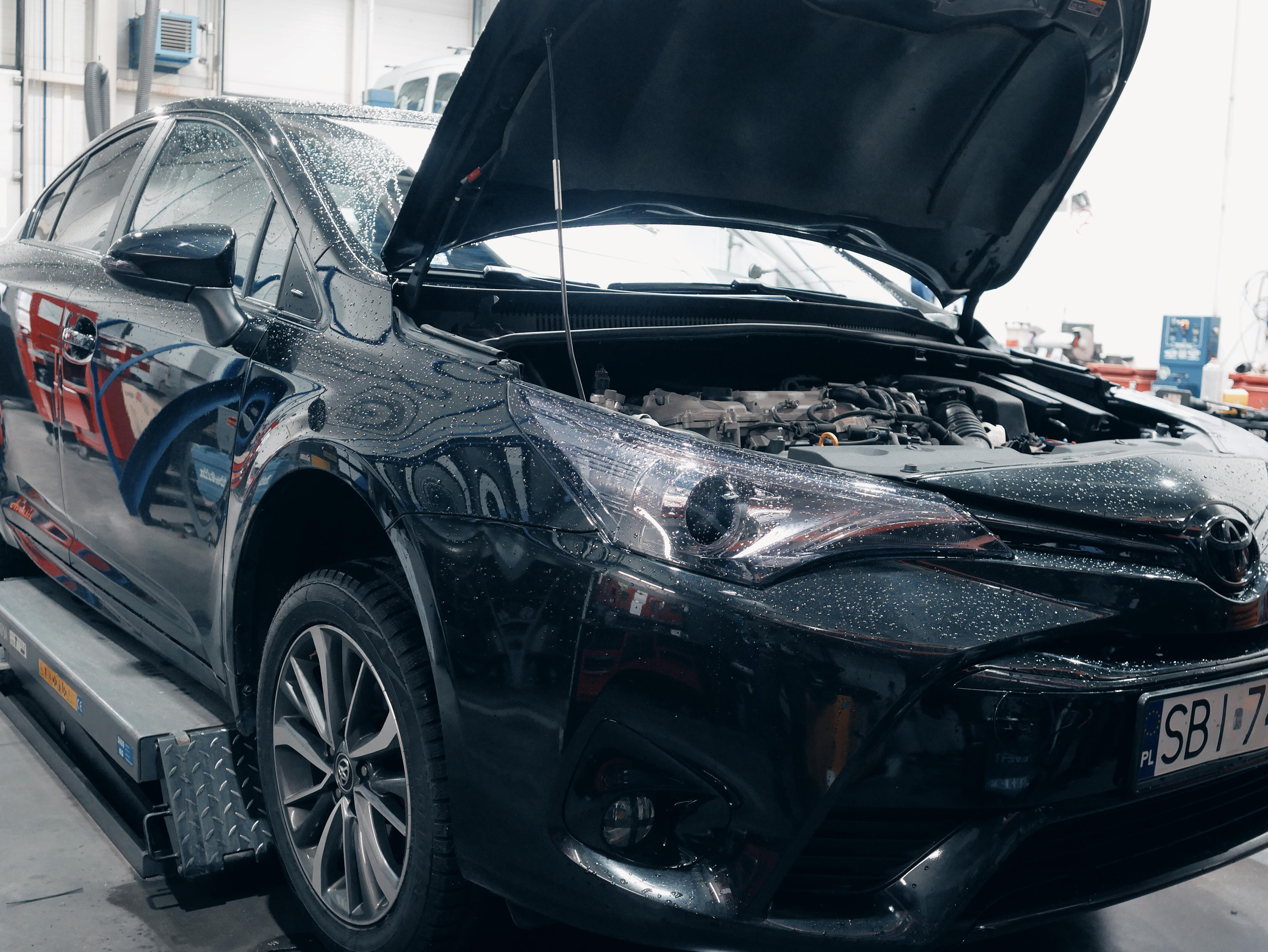 Warsztat samochodowy Alma Auto centrum. Dimitri Ilkov Photography — Capturing Life’s Moments in Edmonton, Cana