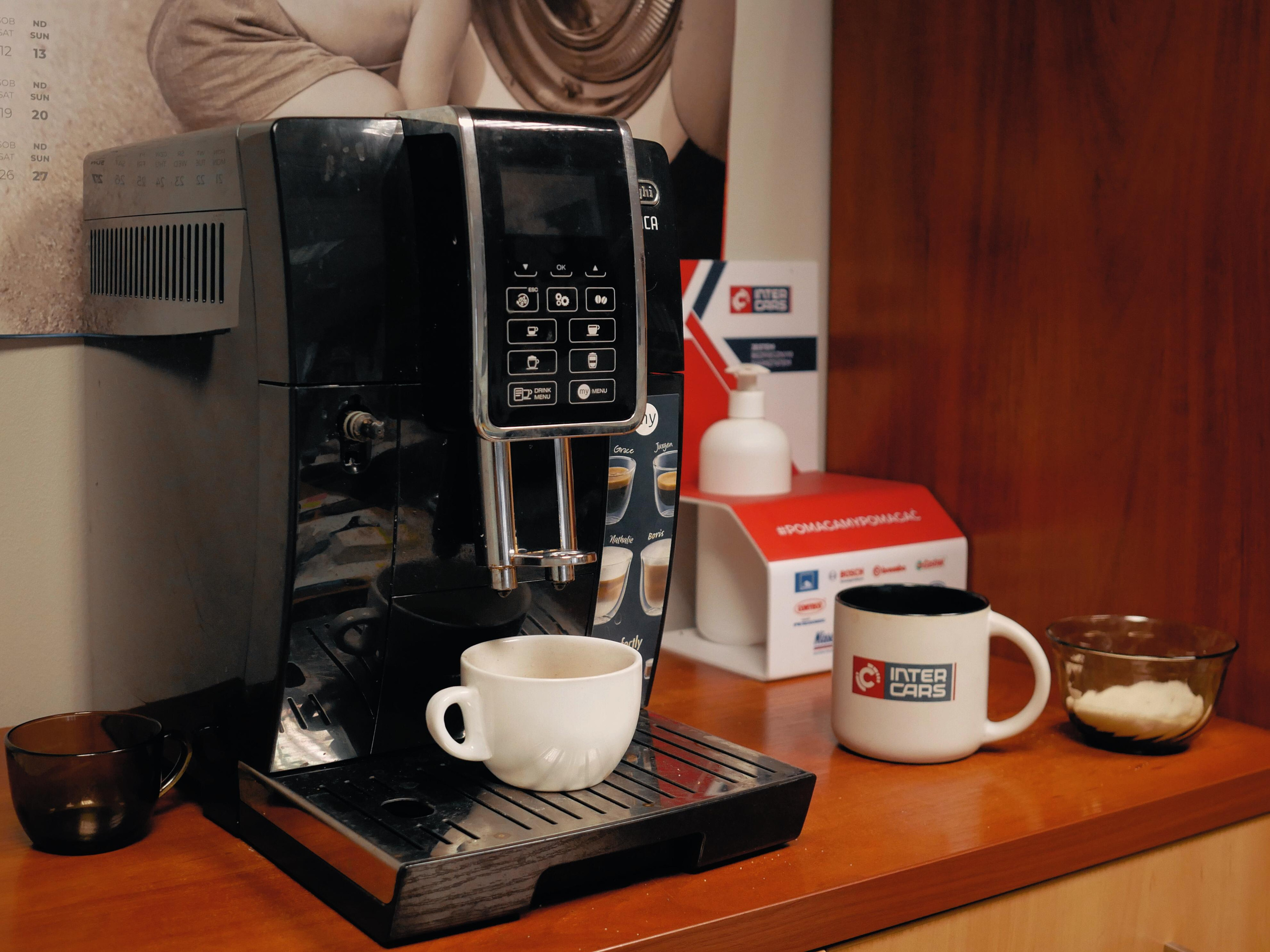 Warsztat samochodowy Alma Auto centrum. Dimitri Ilkov Photography — Capturing Life’s Moments in Edmonton, Cana