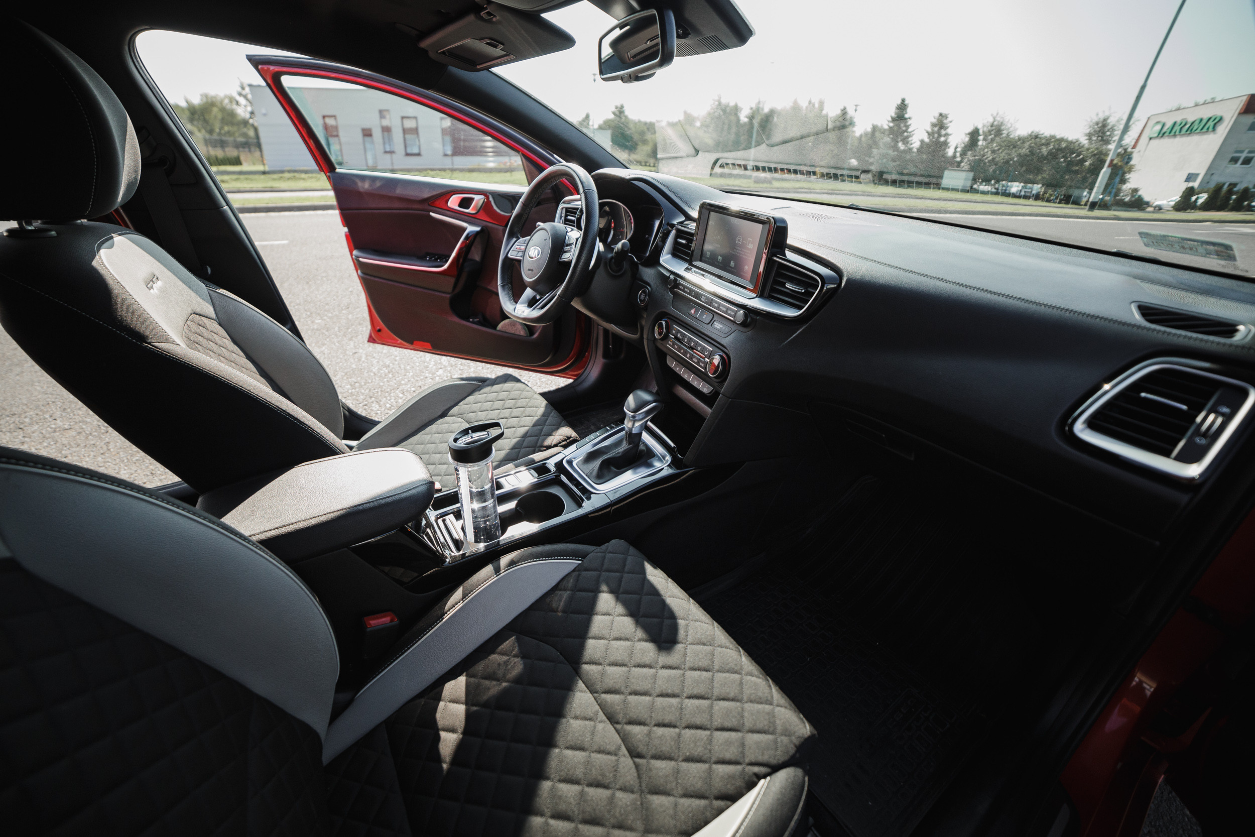 Car Kia proceed red  Cars for sale photo session Dmitry Ilkov