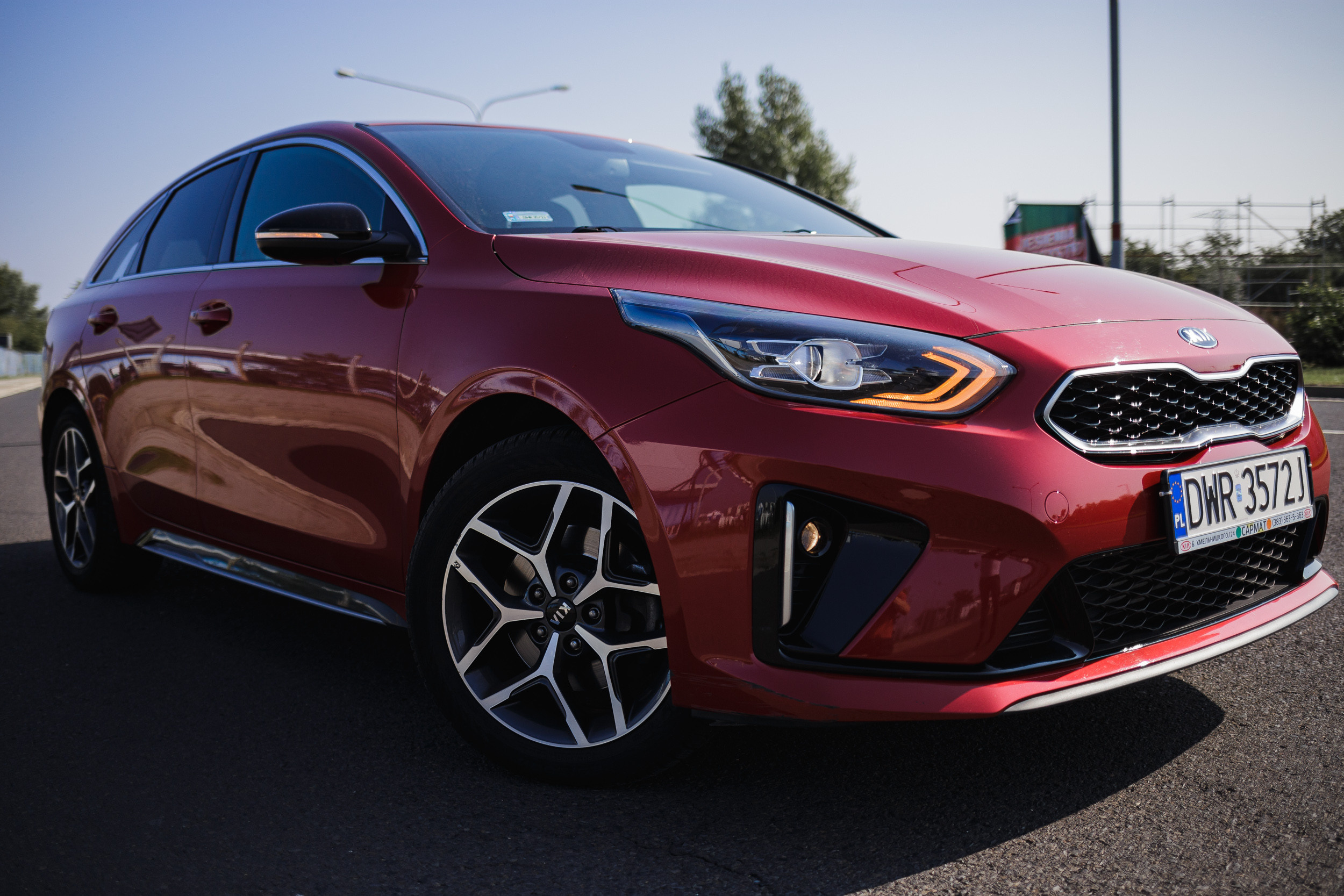 Car Kia proceed red  Cars for sale photo session Dmitry Ilkov