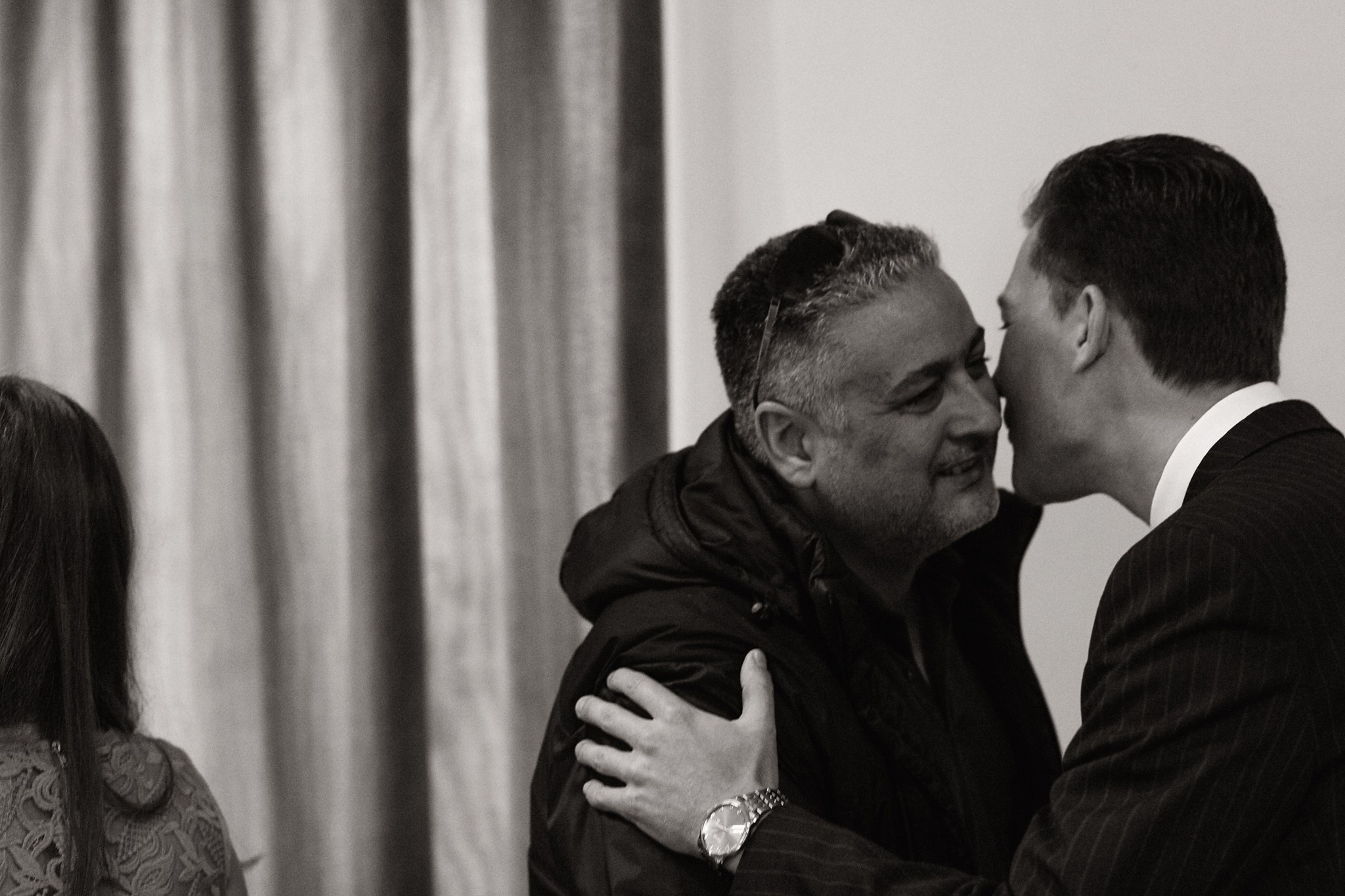 Ronalds & Svetlana, Crete. Denny Savon — Photographer in Santorini | Weddings, Love Stories & Flying Dress