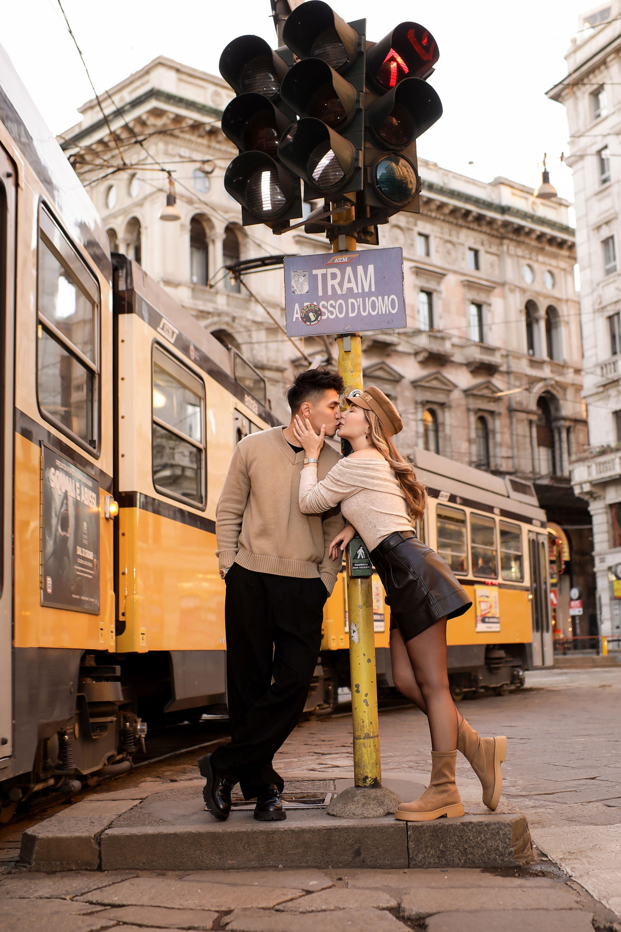 Photographer love-stories and proposals in Italy. Photographer in Milan, Como, Garda lake