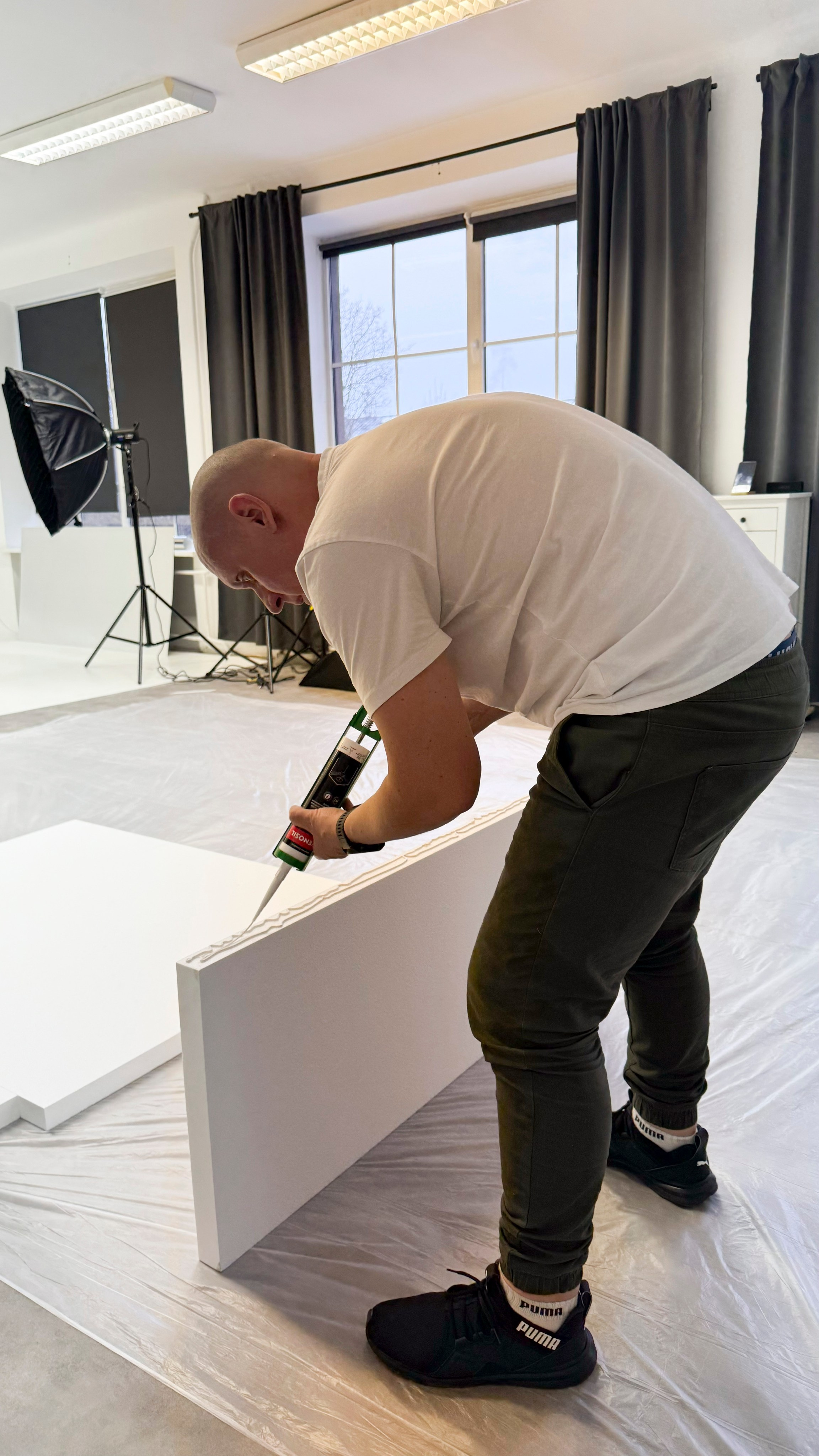 Sava studija jeb vieta, kur izpausties - iPhone Video School. Video shooting and creating with phone, iPhone Video School