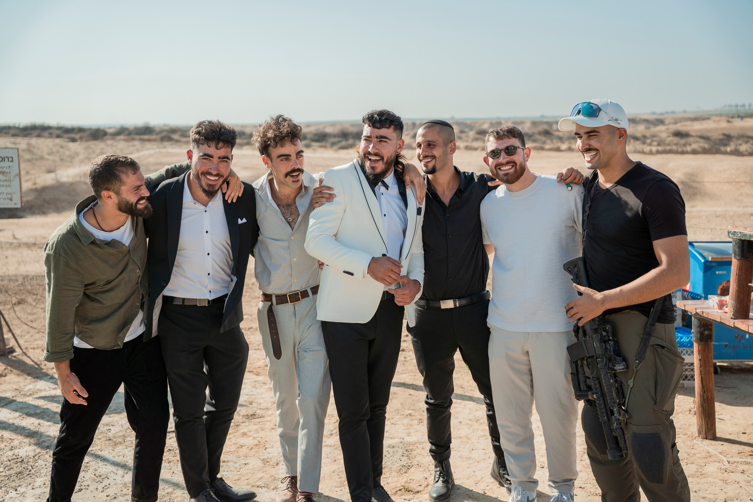 אביה ואחיה. יוסף מזרחי צילום חתונה, ברית וזוגיות. צלם מקצועי שאוהב להוציא אתכם הכי יפים ברגעים הכי מרגשים