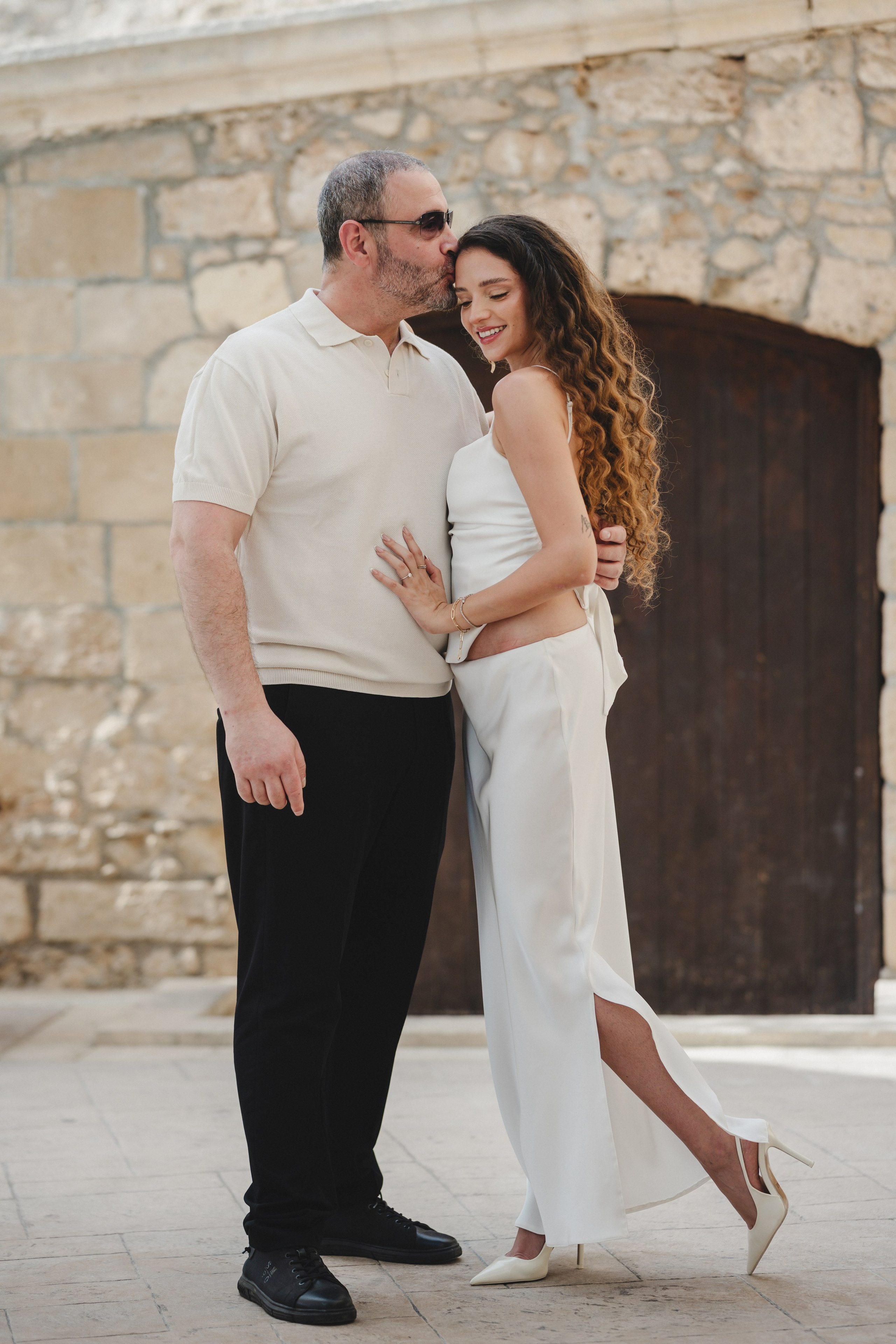 Small wedding photoshoot. Professional photographer in Cyprus Katerina Stepanchenko