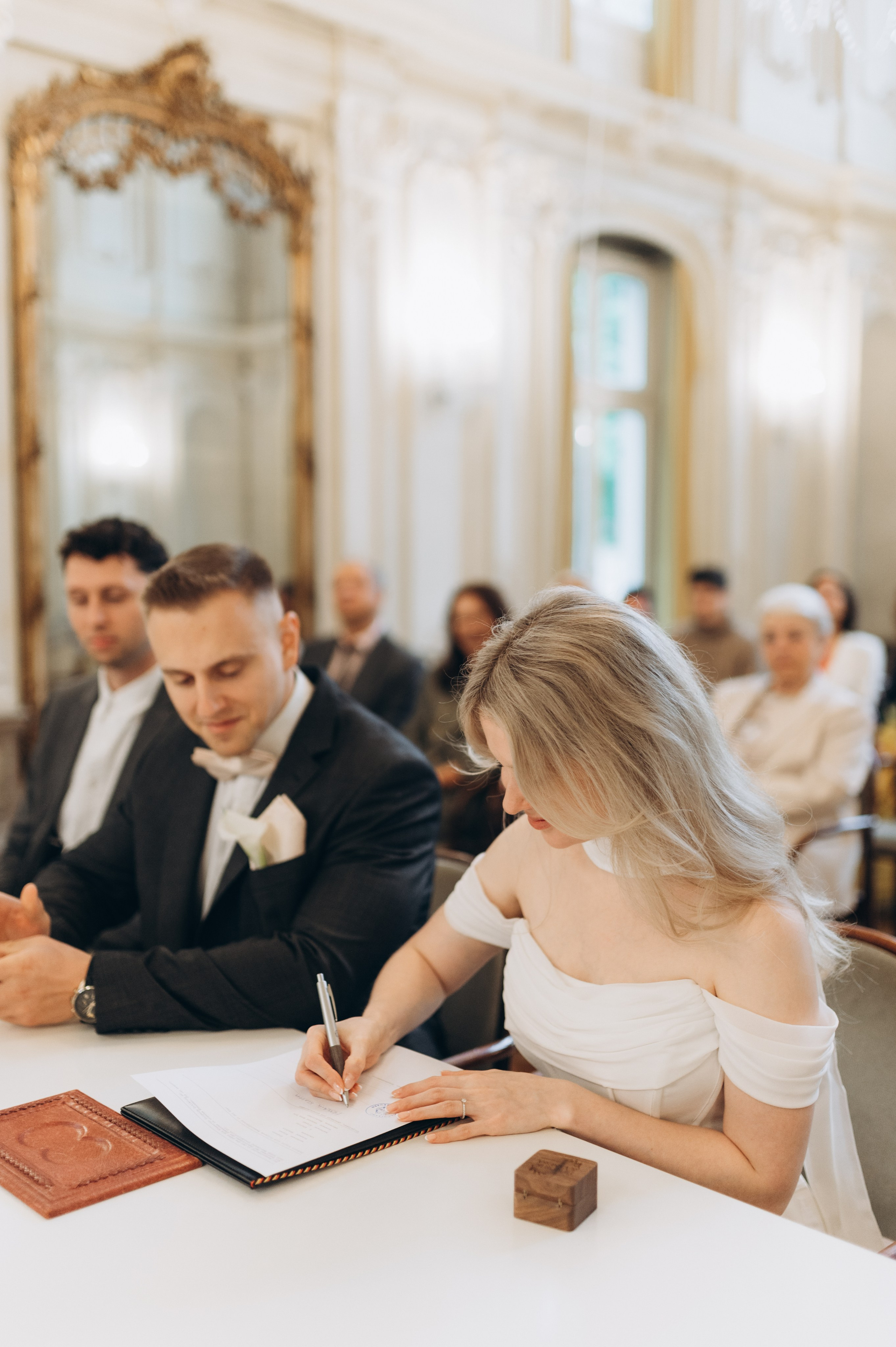 Vanessa Hendrick. Hochzeitsfotograf in Köln & NRW | Familienfotografie – Anna Mos