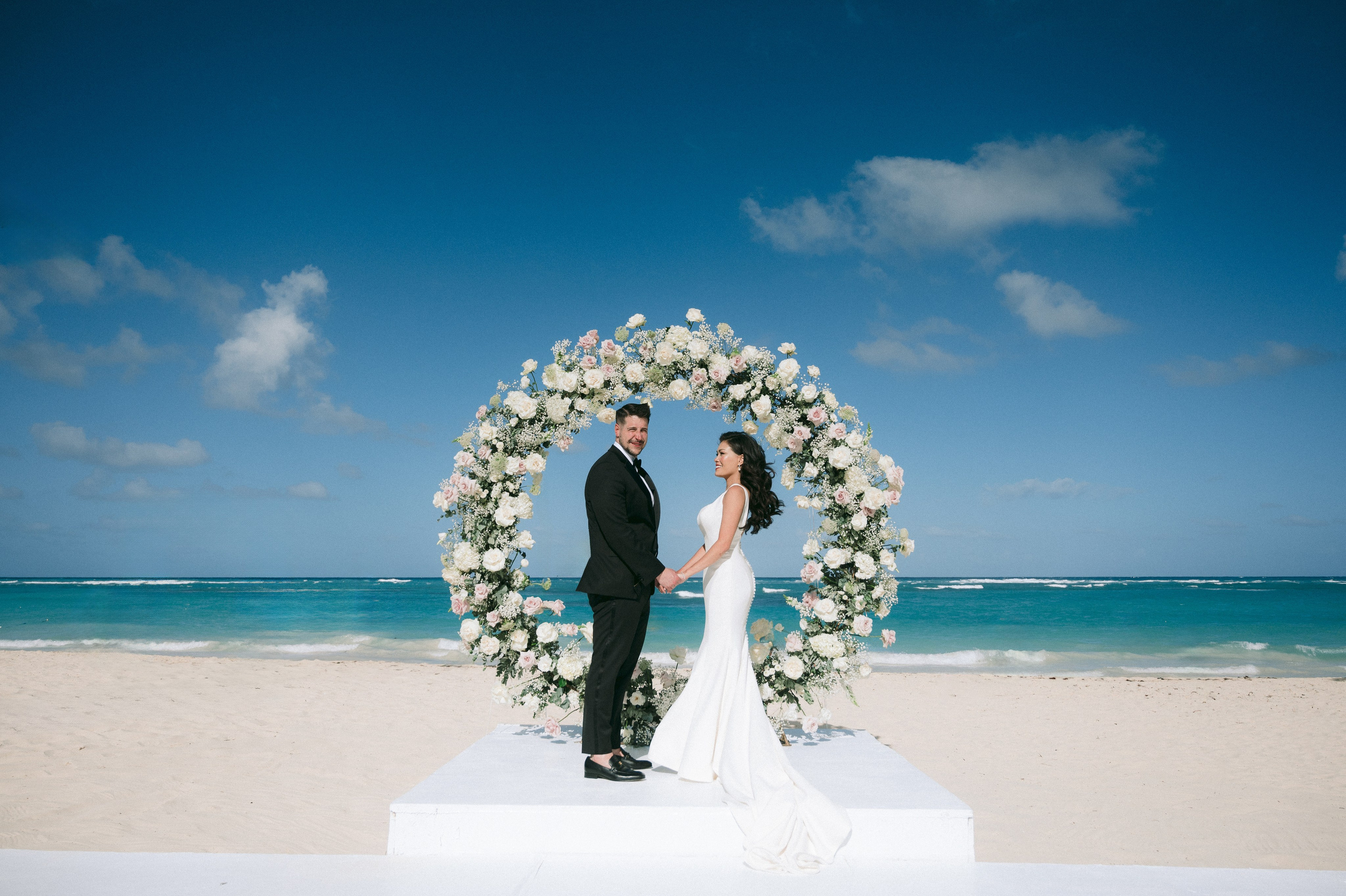 Dominican Republic wedding kukua. Punta cana wedding family fashion photographer dominican republic, destination wedding photographer, elopement photography Punta Cana