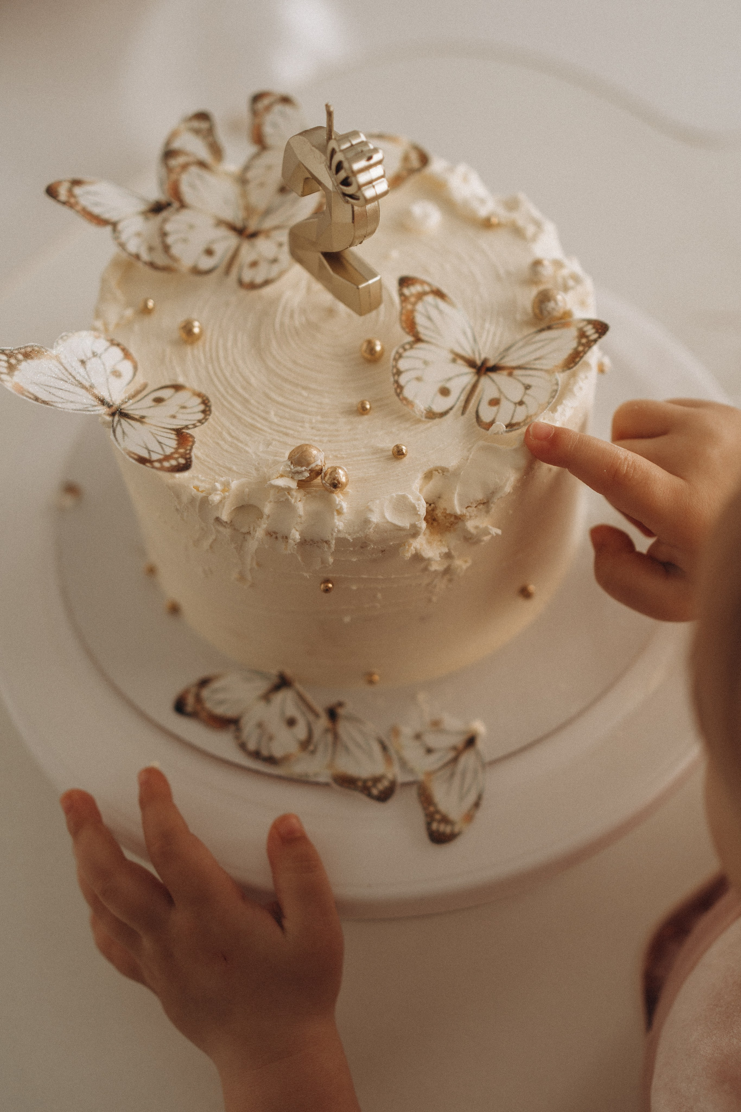 Studio — Kristina´s 2nd bday. Family photographer in Helsinki, Victoria Guadagno