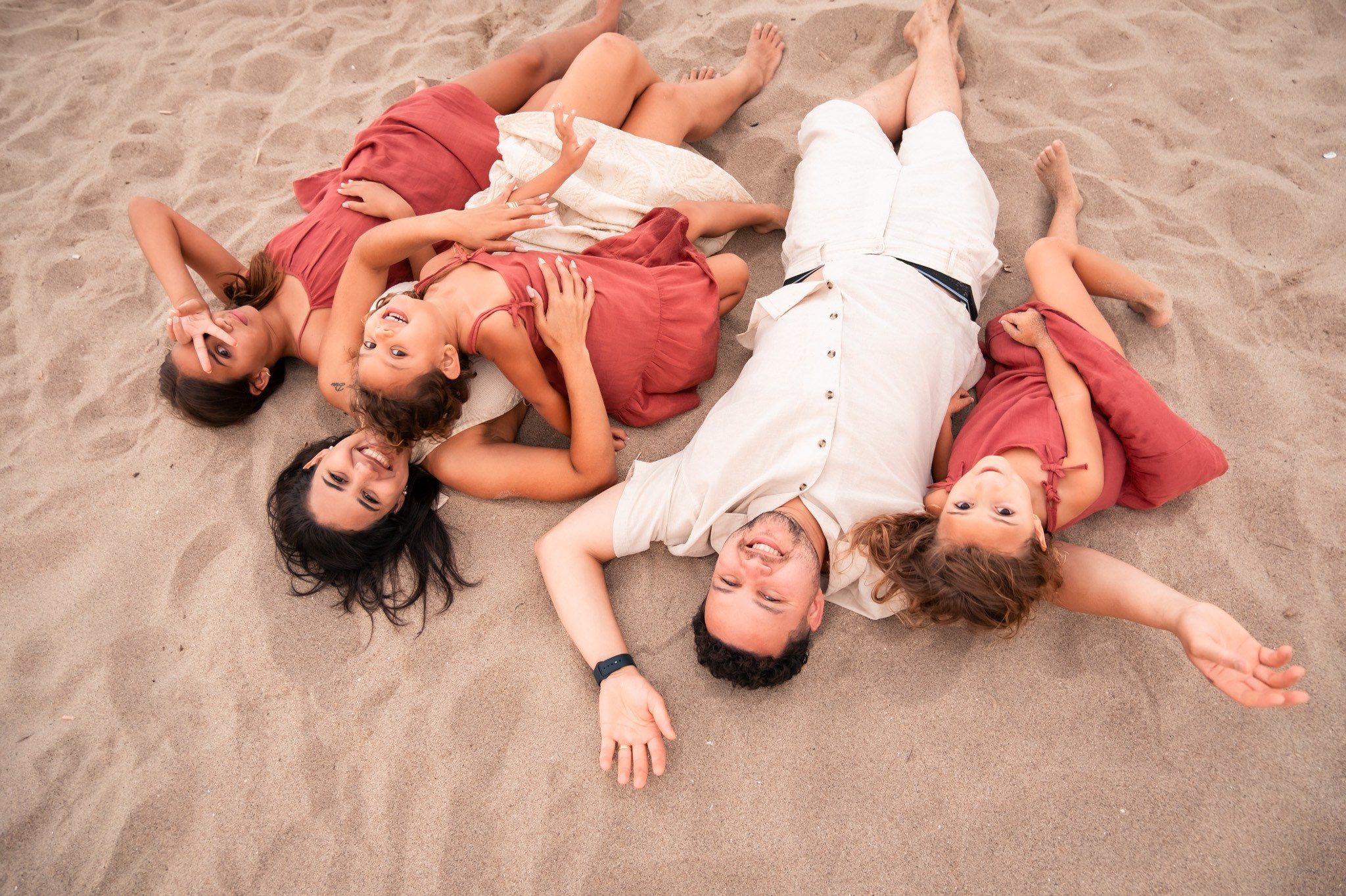 Momentos en familia junto al mar. Профессиональная фотосъемка в Калафелле — Елена Медведева