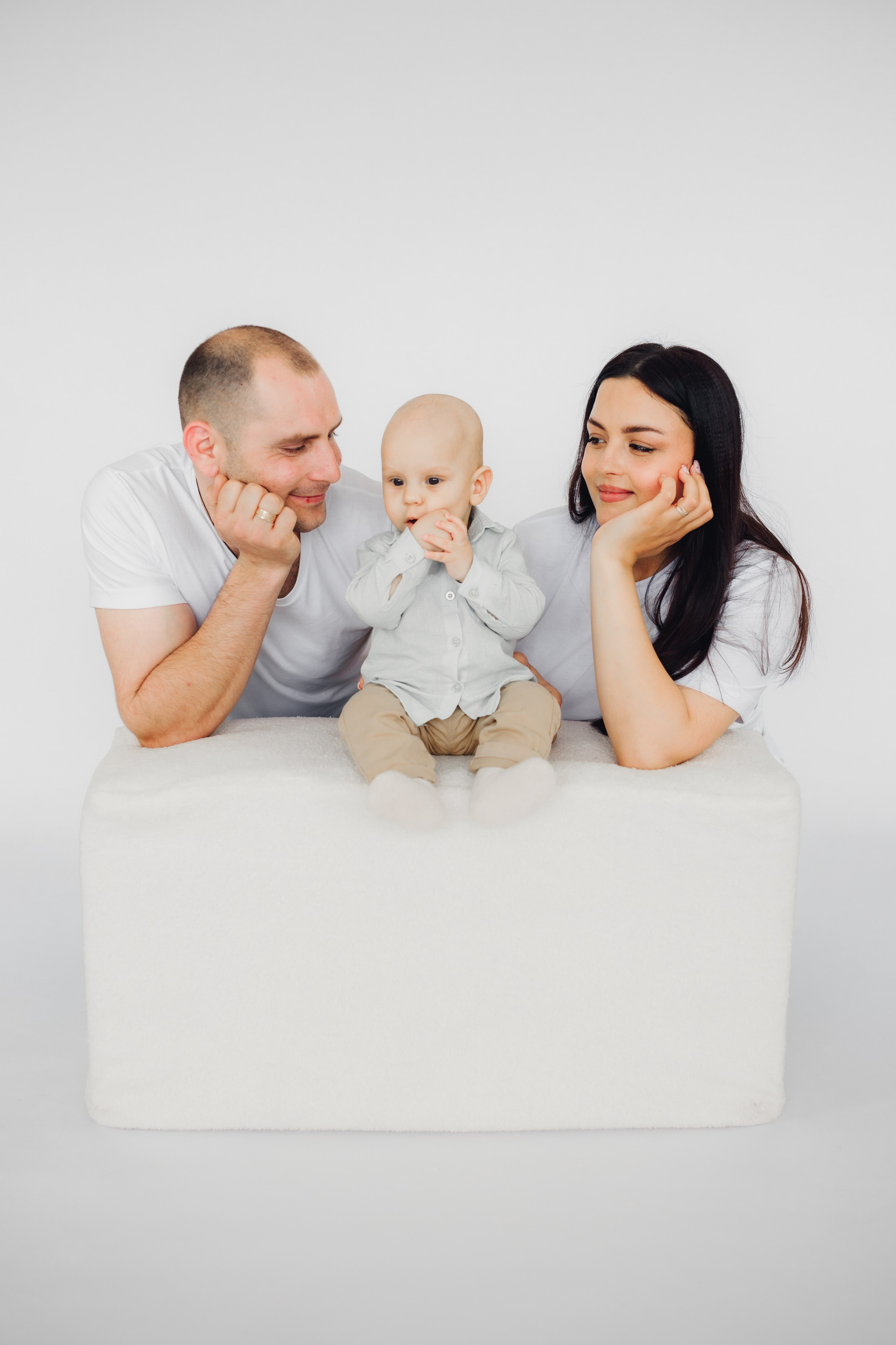 Familia Molozea. Fotograful evenimentului tău