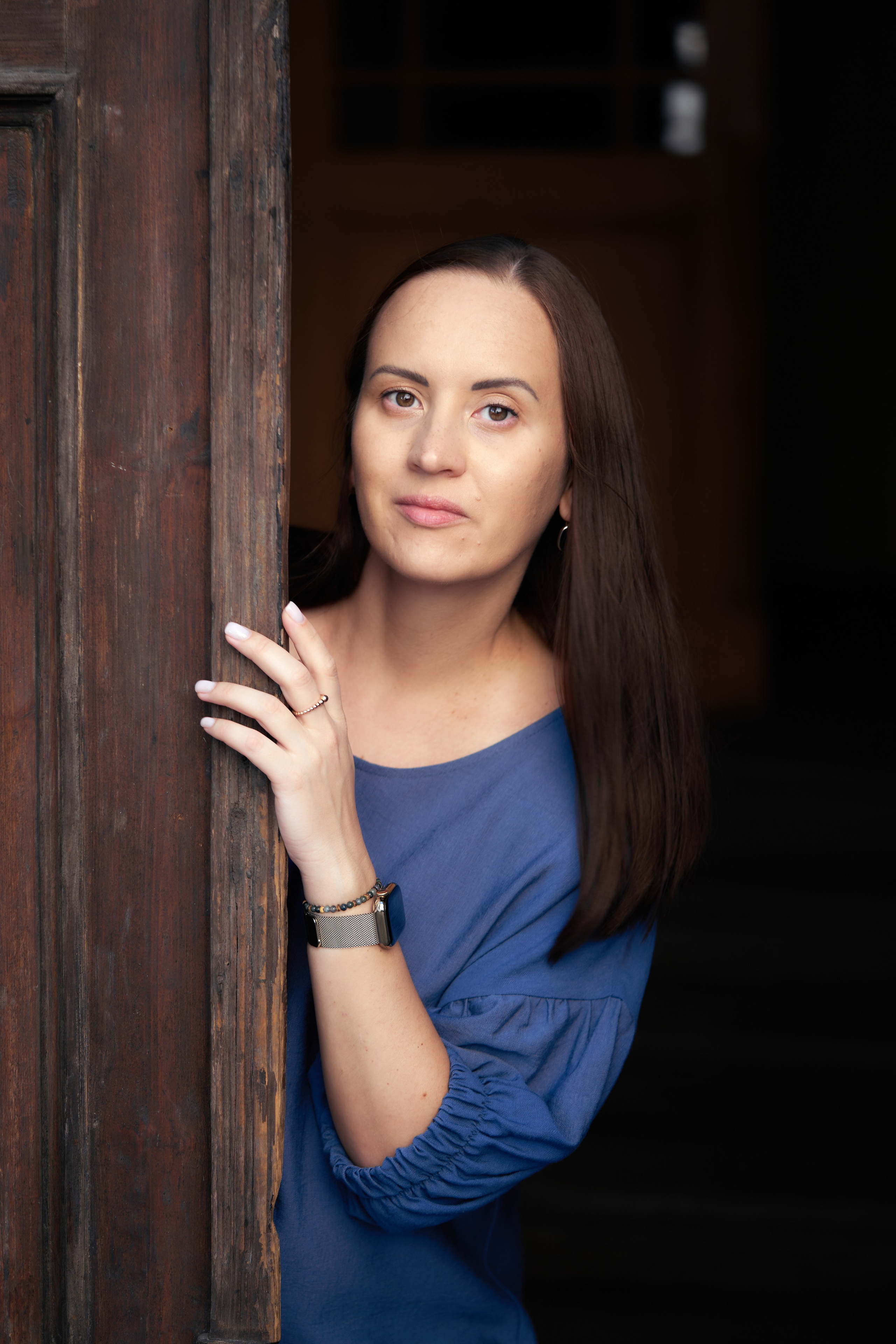 Portrait photographer in Riga. Photographer in Doha, Qatar