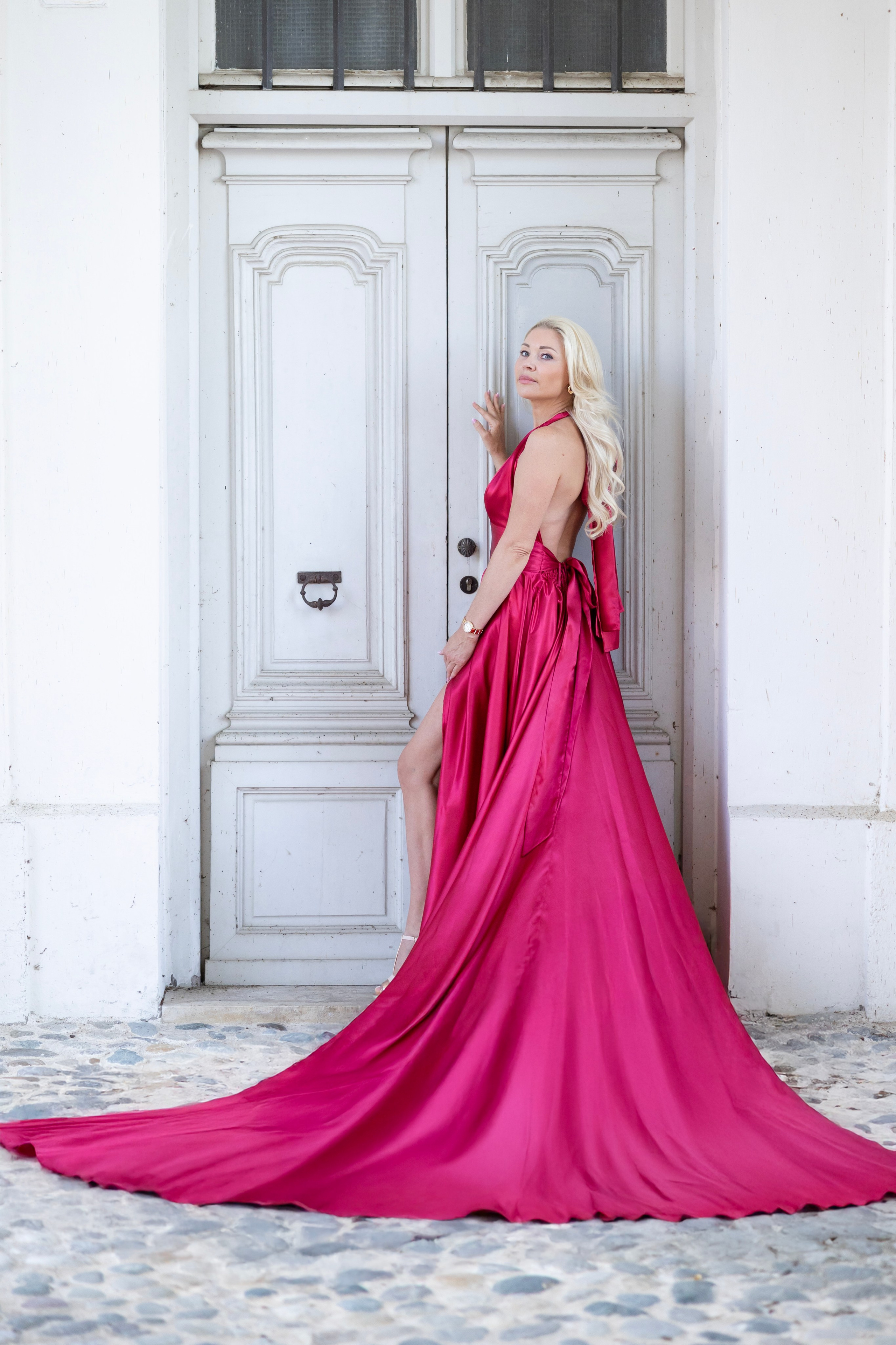 Long dresses shooting. Photographer in Munich