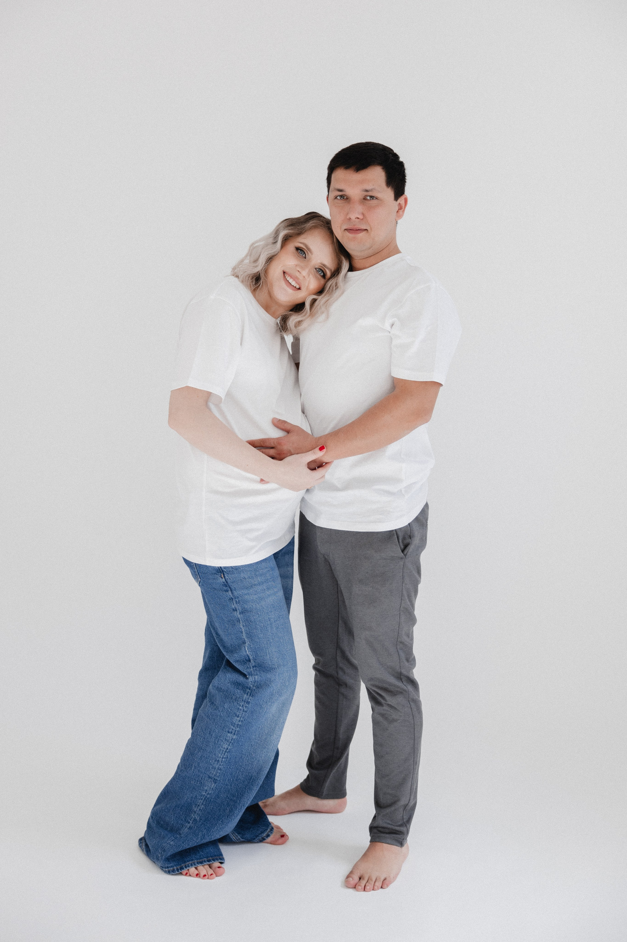 Babybauch Shooting im Fotostudio | Schwangerschaftsfotos in Bochum. Hochzeitsfotografin Bochum | Halyna Reiche Fotografie NRW