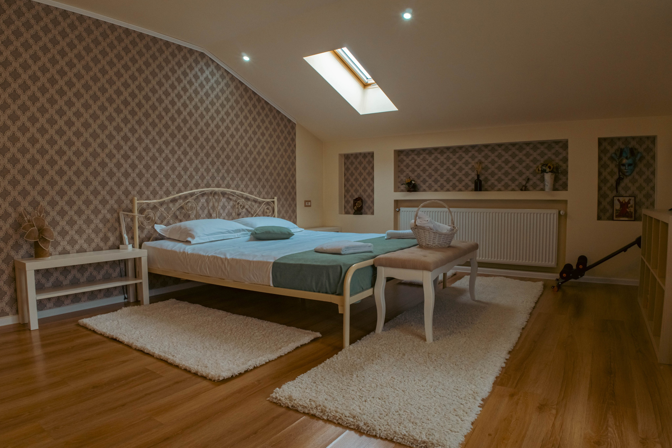 REAL ESTATE. Alecsandru Braicu — Sports Photographer