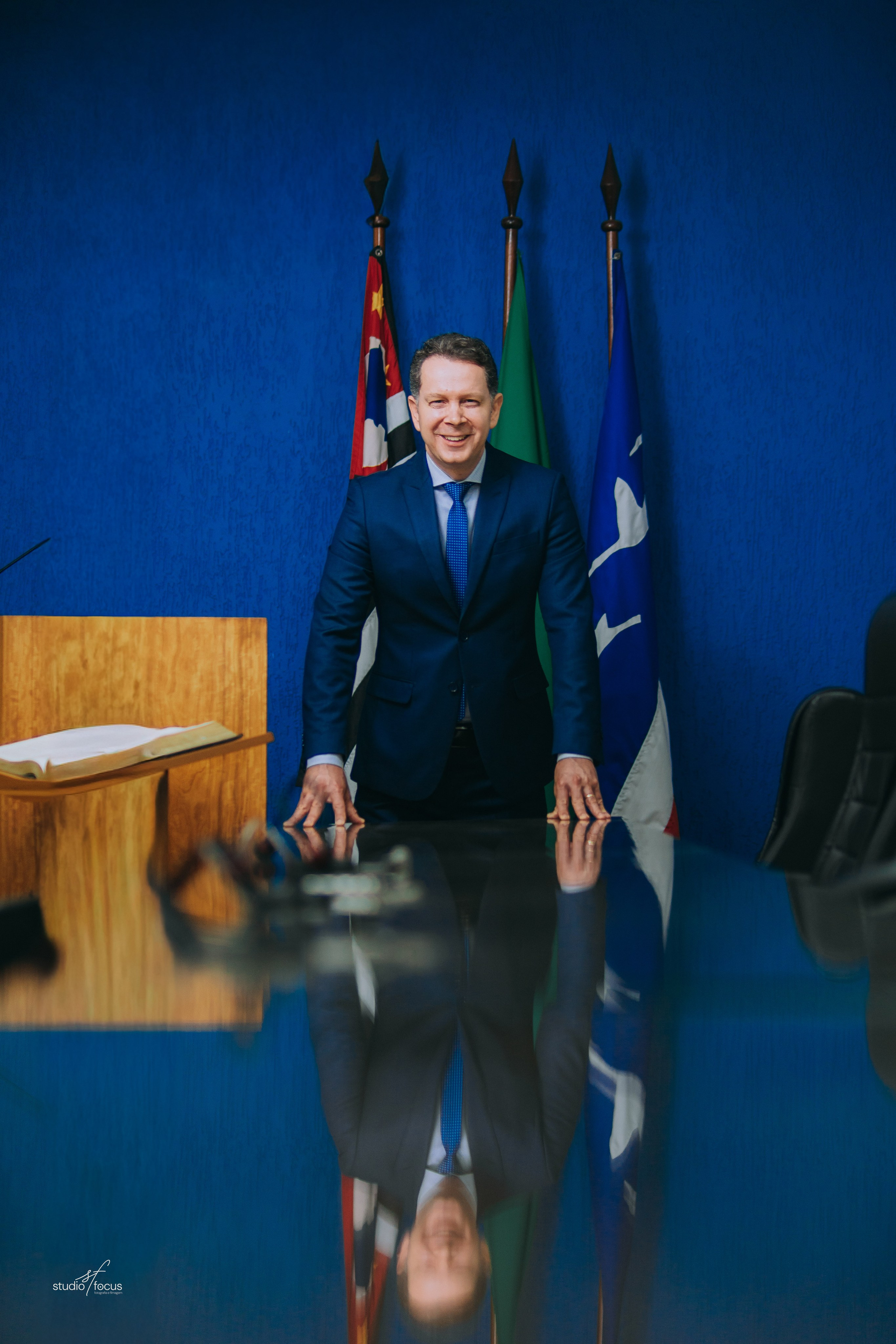 Corporativo/Politico