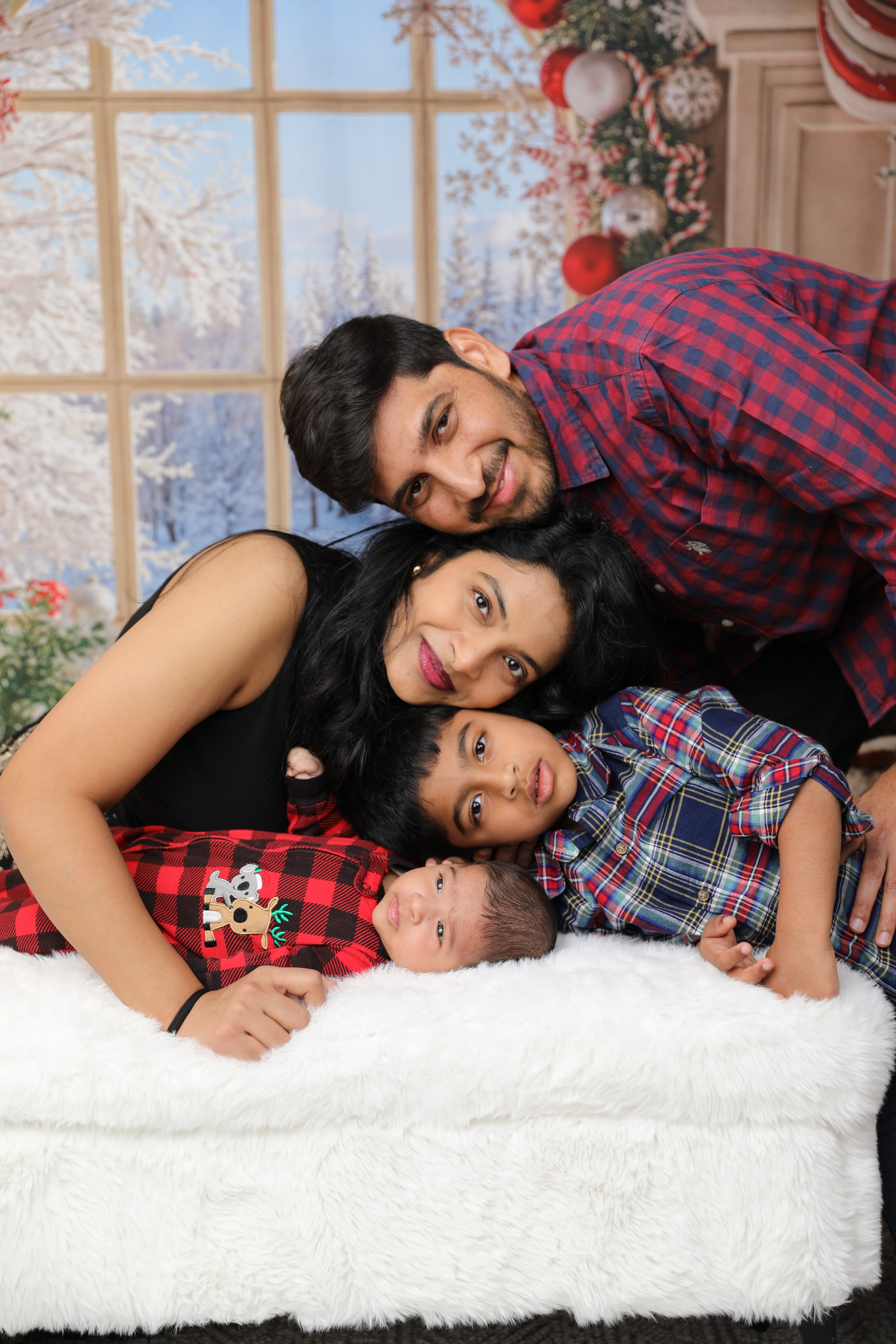 Christmas. AP Lens Photography | Newborn, Maternity, Milestone & Family Photographer Little Elm TX