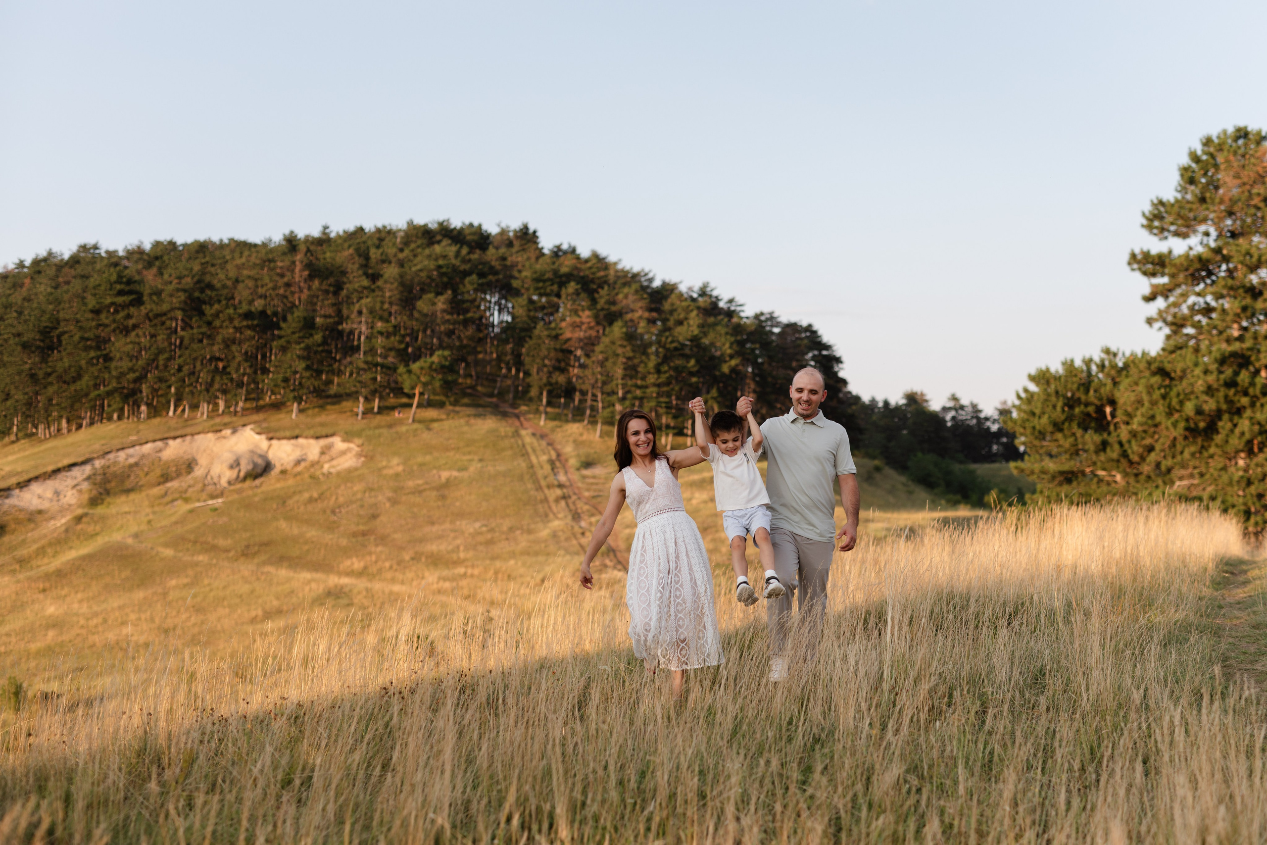 Claudia, Ionut & Cezar — Family. Main