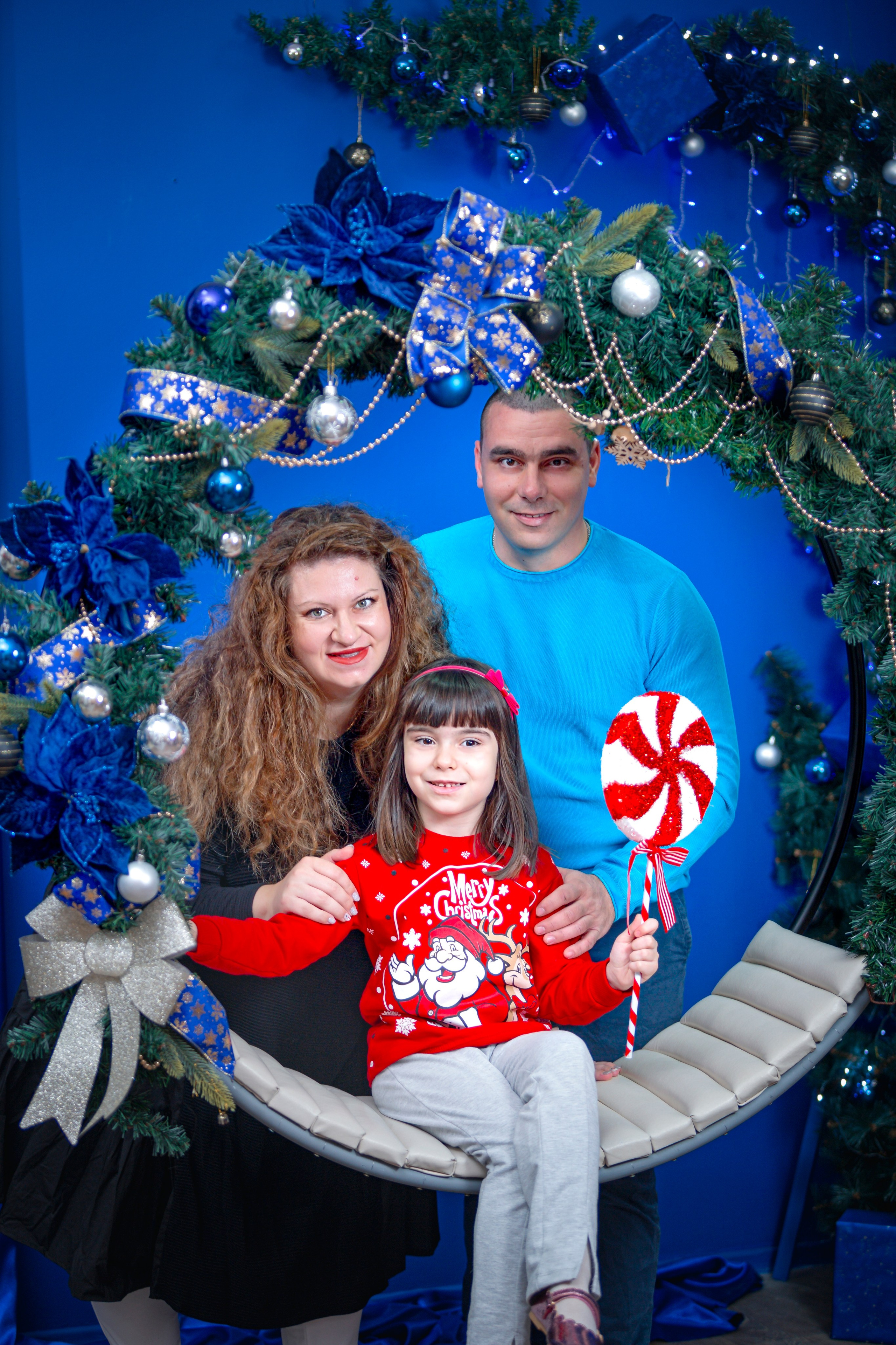 Мнения за фотограф Светлана Кънева. Фотограф Бургас. Фотосесии в студио и на открито, портрети, заснемане