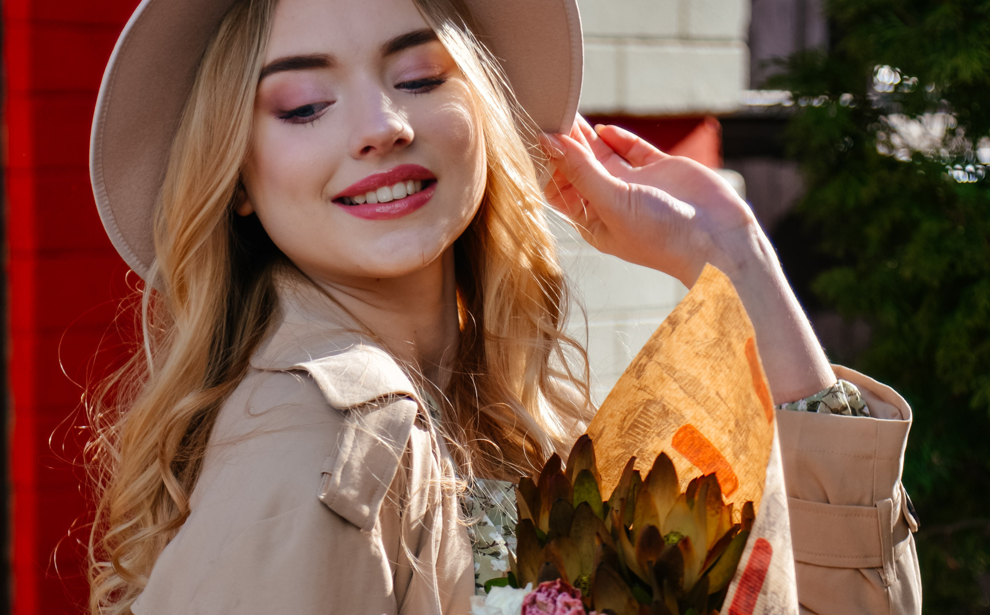 Kyiv Street Walk. Family Lifestyle Photography