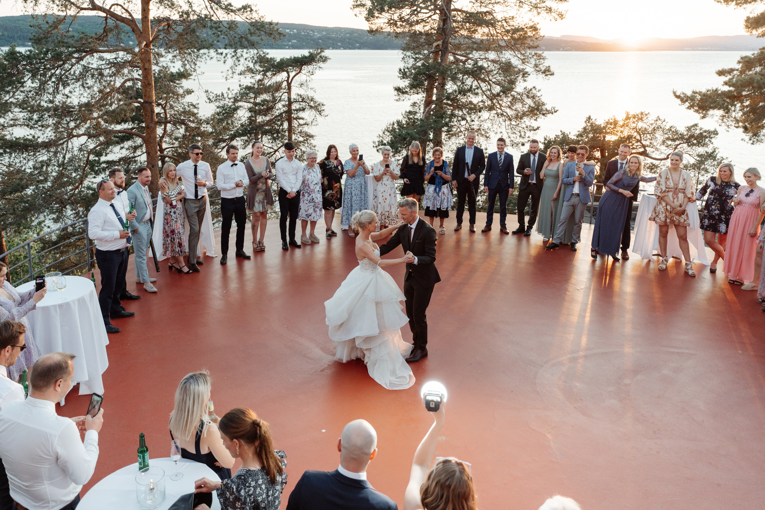 Bryllupsfotograf Grand Hotel Oslo. Bryllupsfotograf i hele Norge