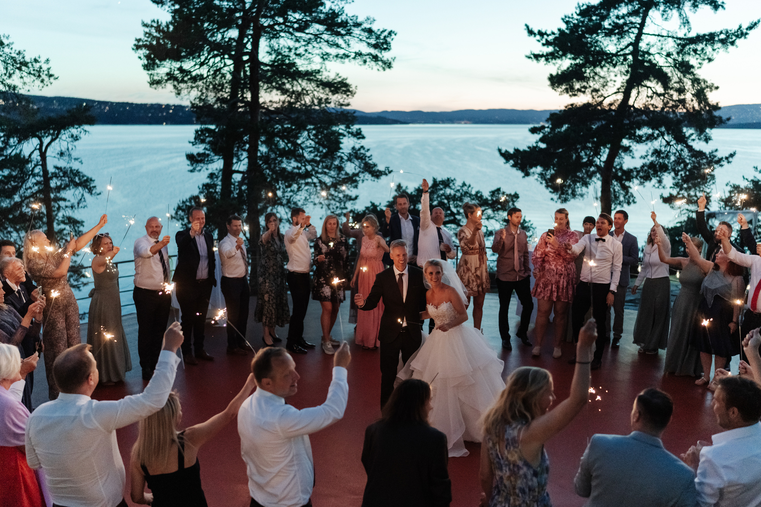 Bryllupsfotograf Grand Hotel Oslo. Bryllupsfotograf i hele Norge