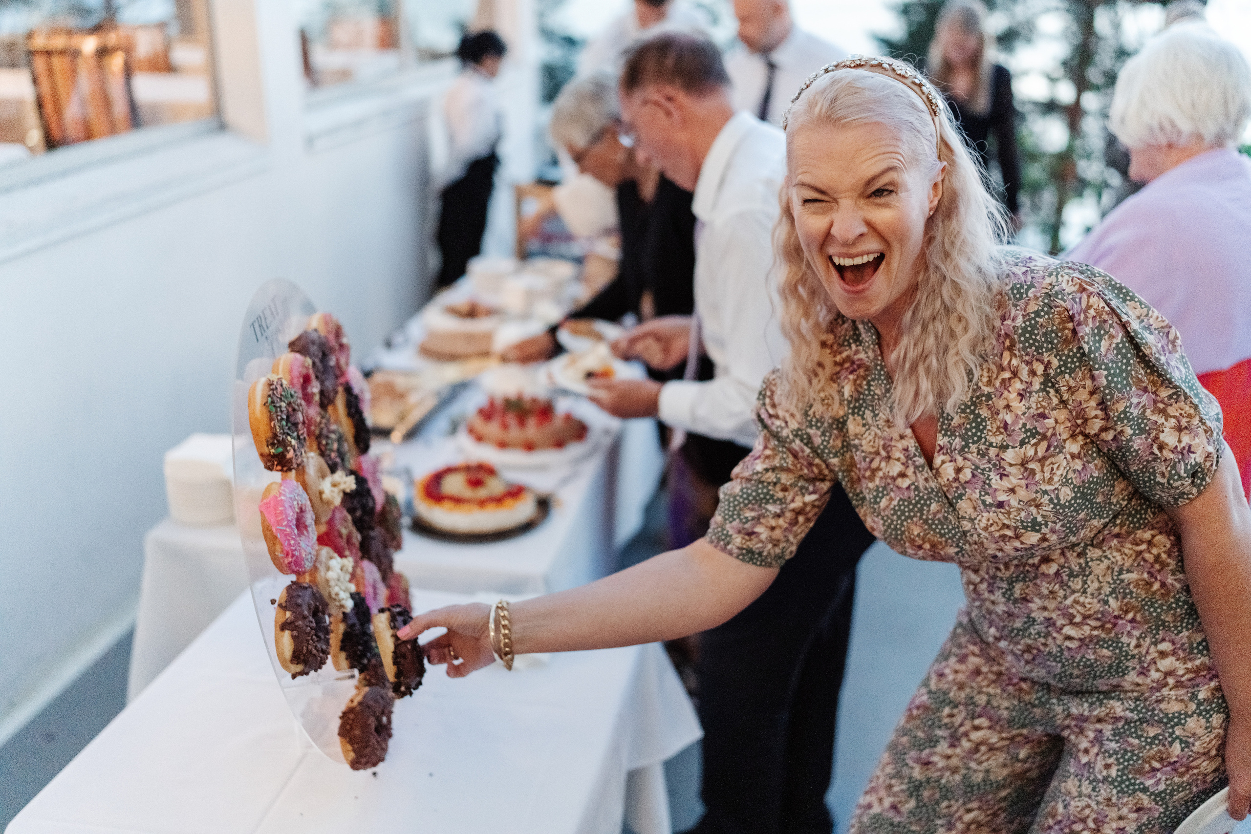 Bryllupsfotograf Grand Hotel Oslo. Bryllupsfotograf i hele Norge