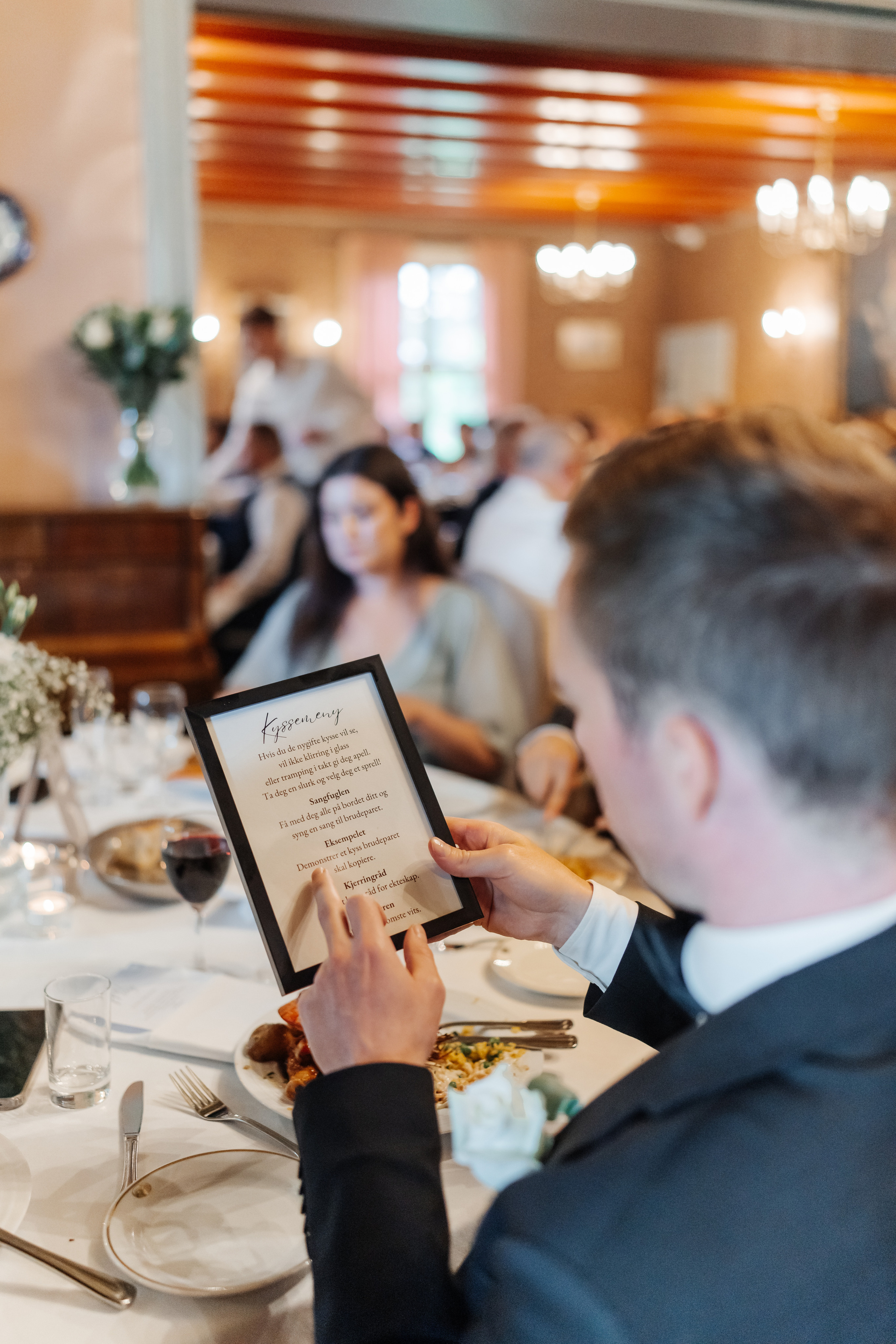 Bryllupsfotograf Oslo. Bryllupsfotograf i hele Norge