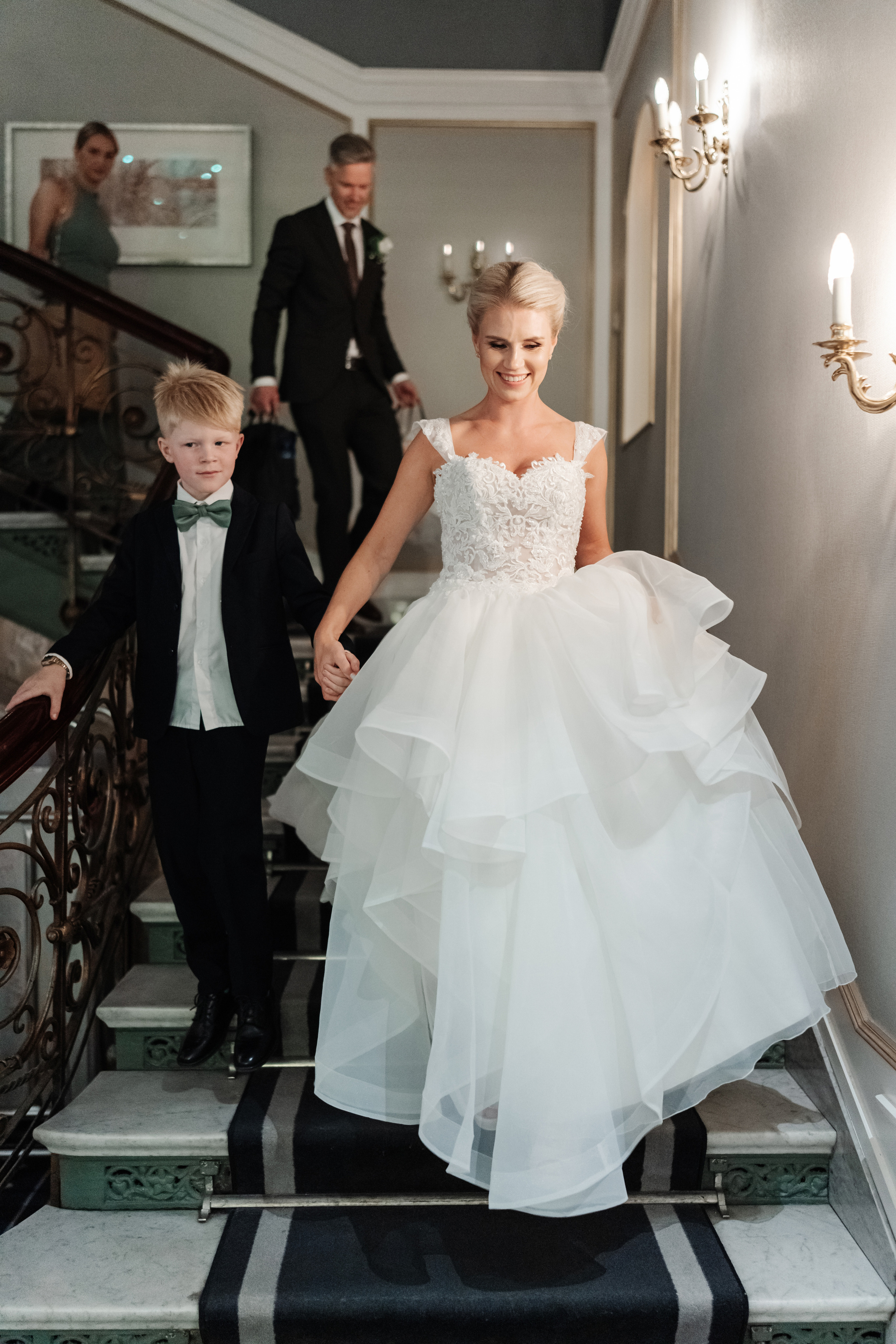 Bryllupsfotograf Grand Hotel Oslo. Bryllupsfotograf i hele Norge